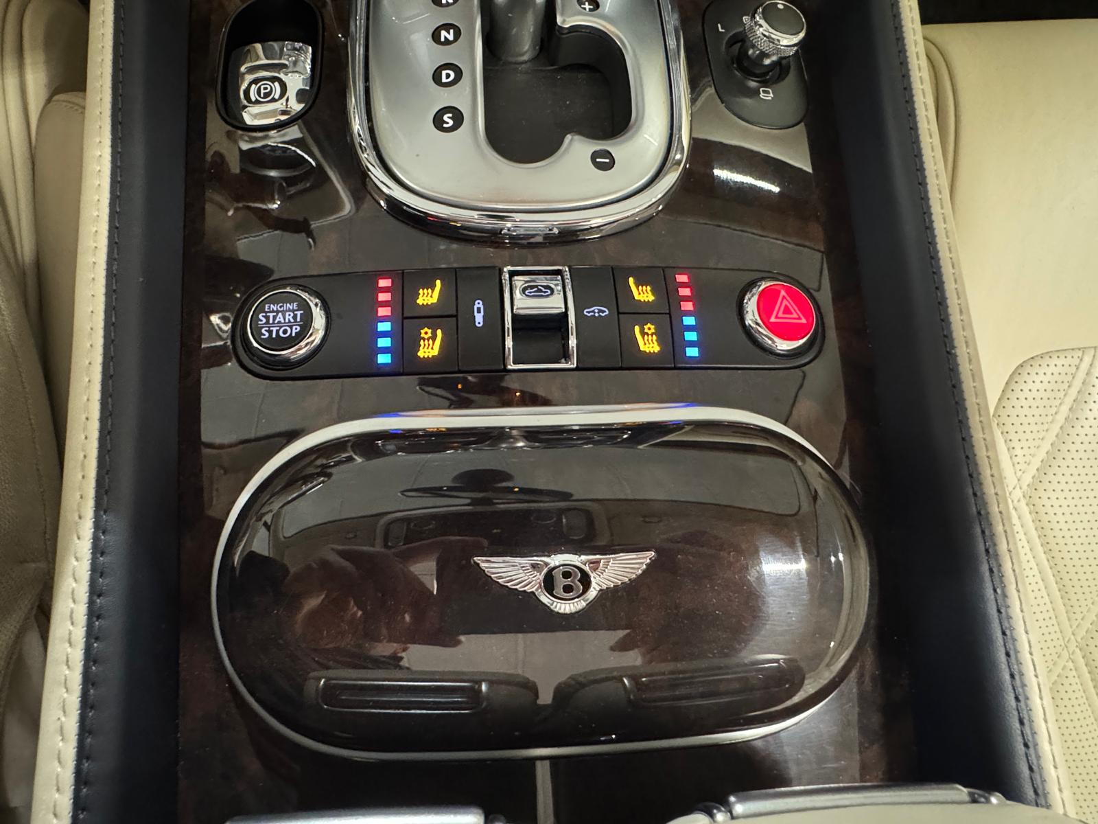 BENTLEY CONTINENTALental GTC 6.0 V12 Speed-image-29