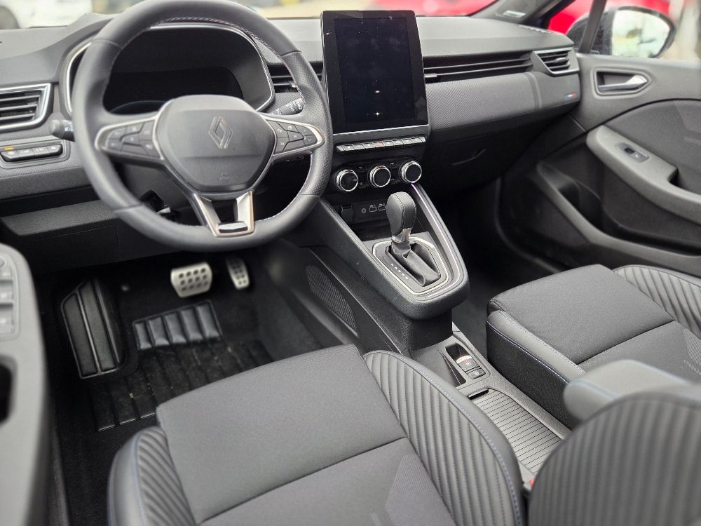 RENAULT Clio 1.6 E-Tech Esprit Alpine-image-9