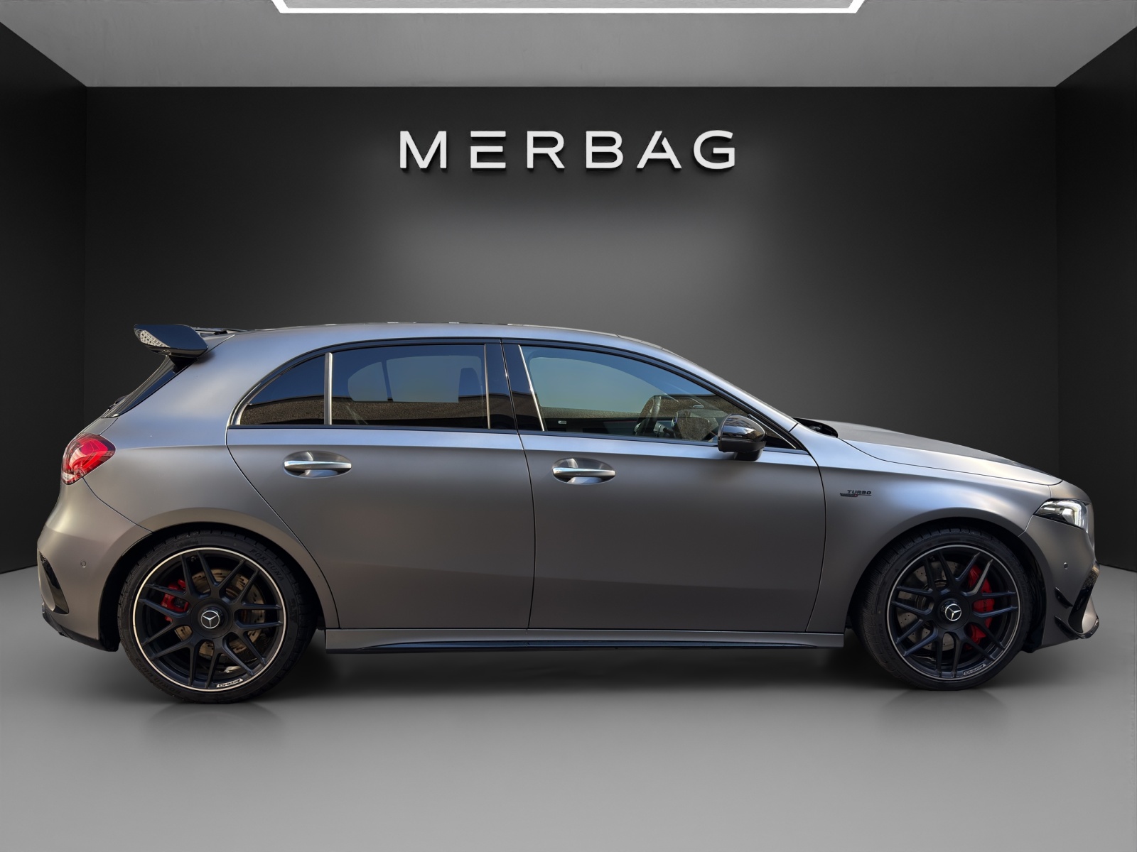 MERCEDES-BENZ A 45 S AMG 4Matic+ Speedshift-image-4