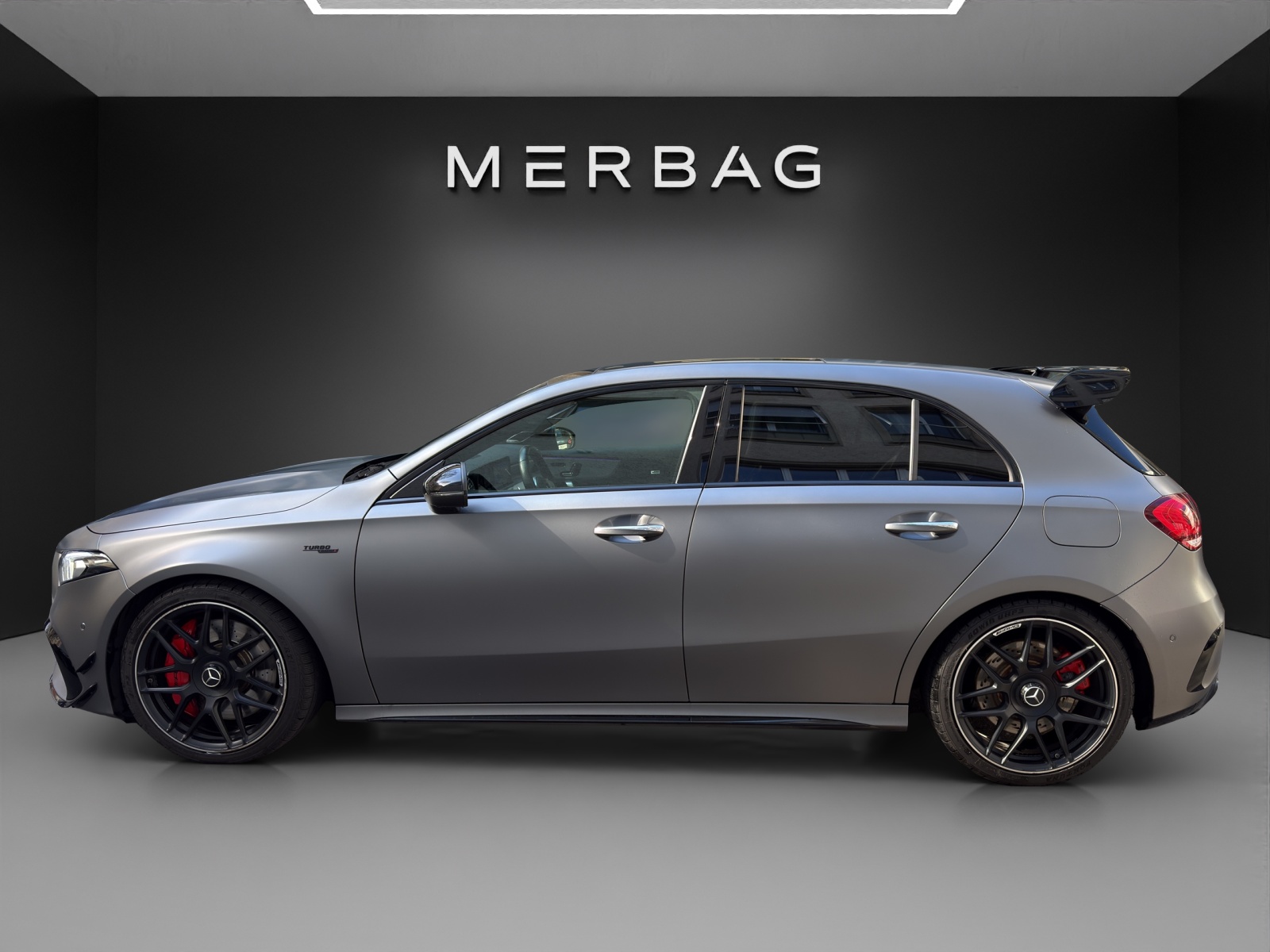 MERCEDES-BENZ A 45 S AMG 4Matic+ Speedshift-image-3