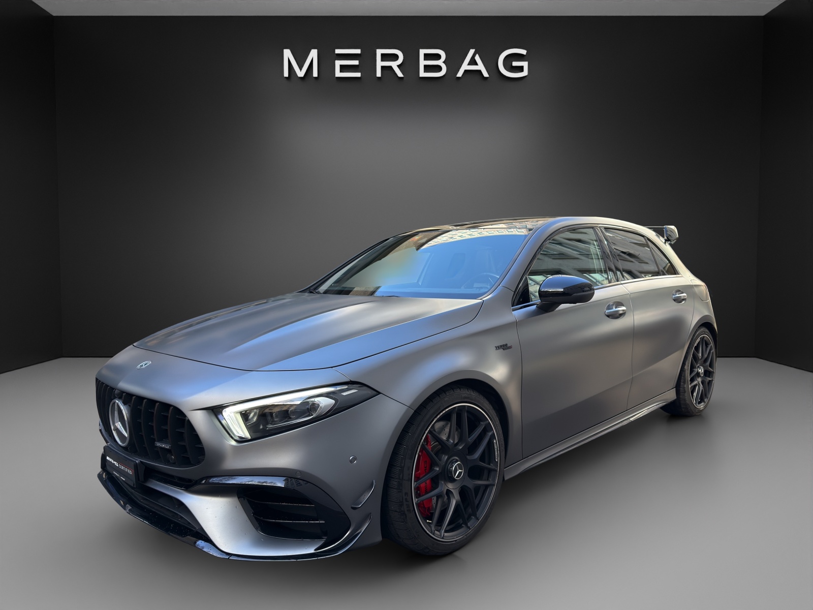 MERCEDES-BENZ A 45 S AMG 4Matic+ Speedshift-image-2