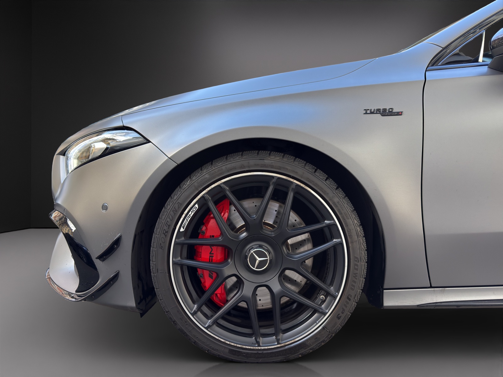 MERCEDES-BENZ A 45 S AMG 4Matic+ Speedshift-image-8