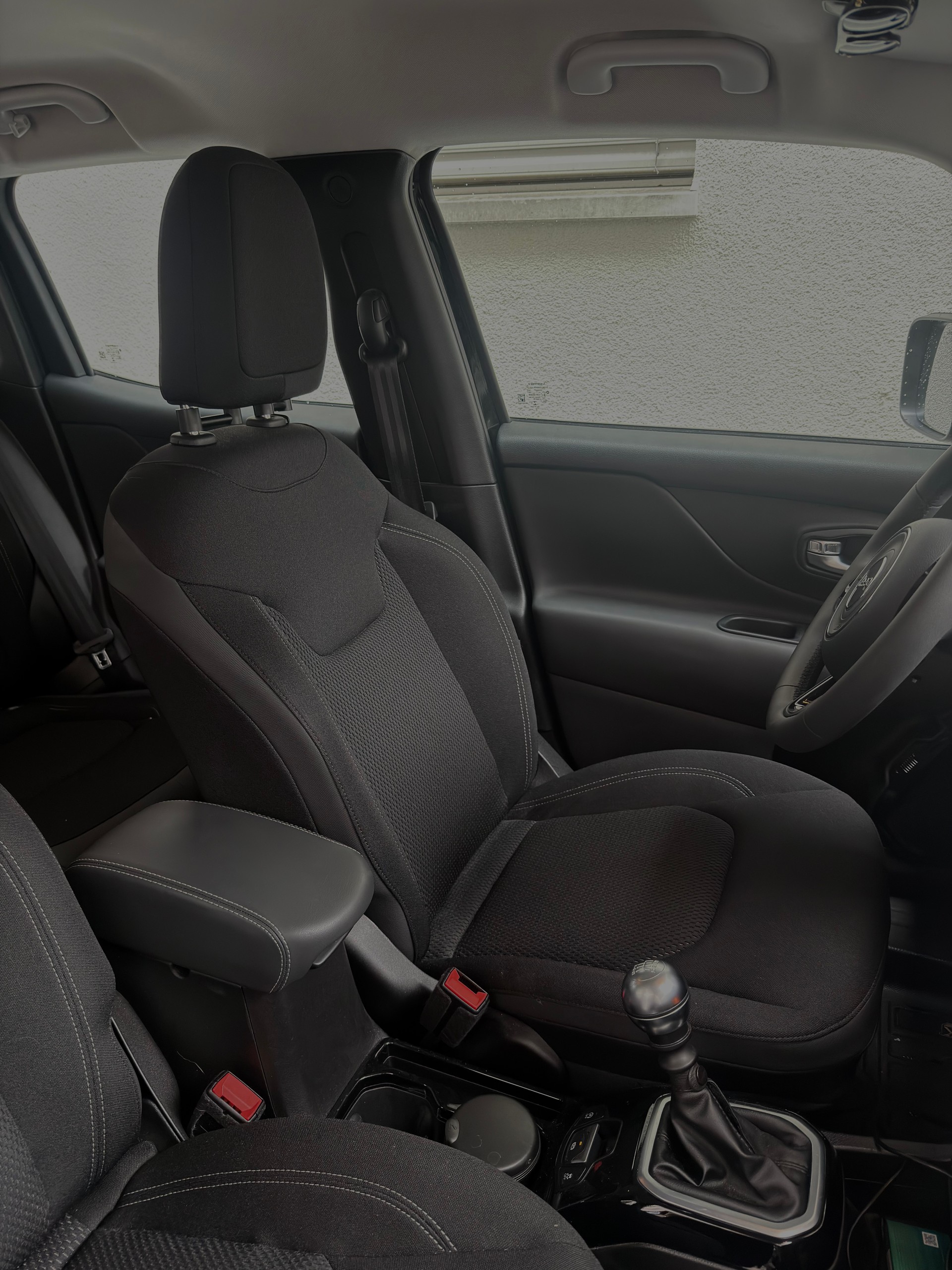 JEEP Renegade 1.0 Turbo Night Eagle-image-11