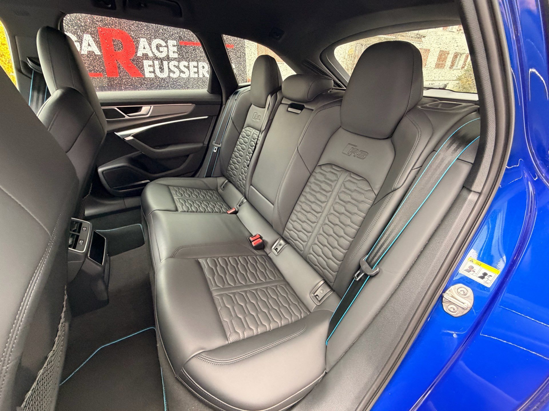 AUDI RS6 AVANT 4.0 TFSI QUATTOR *** ASSISTENZPAKET, MATRIX LED & ANHÄNGEKUPPLUNG ***-image-24