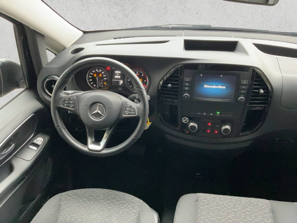 MERCEDES-BENZ Vito 116 CDI Lang Select Tourer 4 Matic-image-10