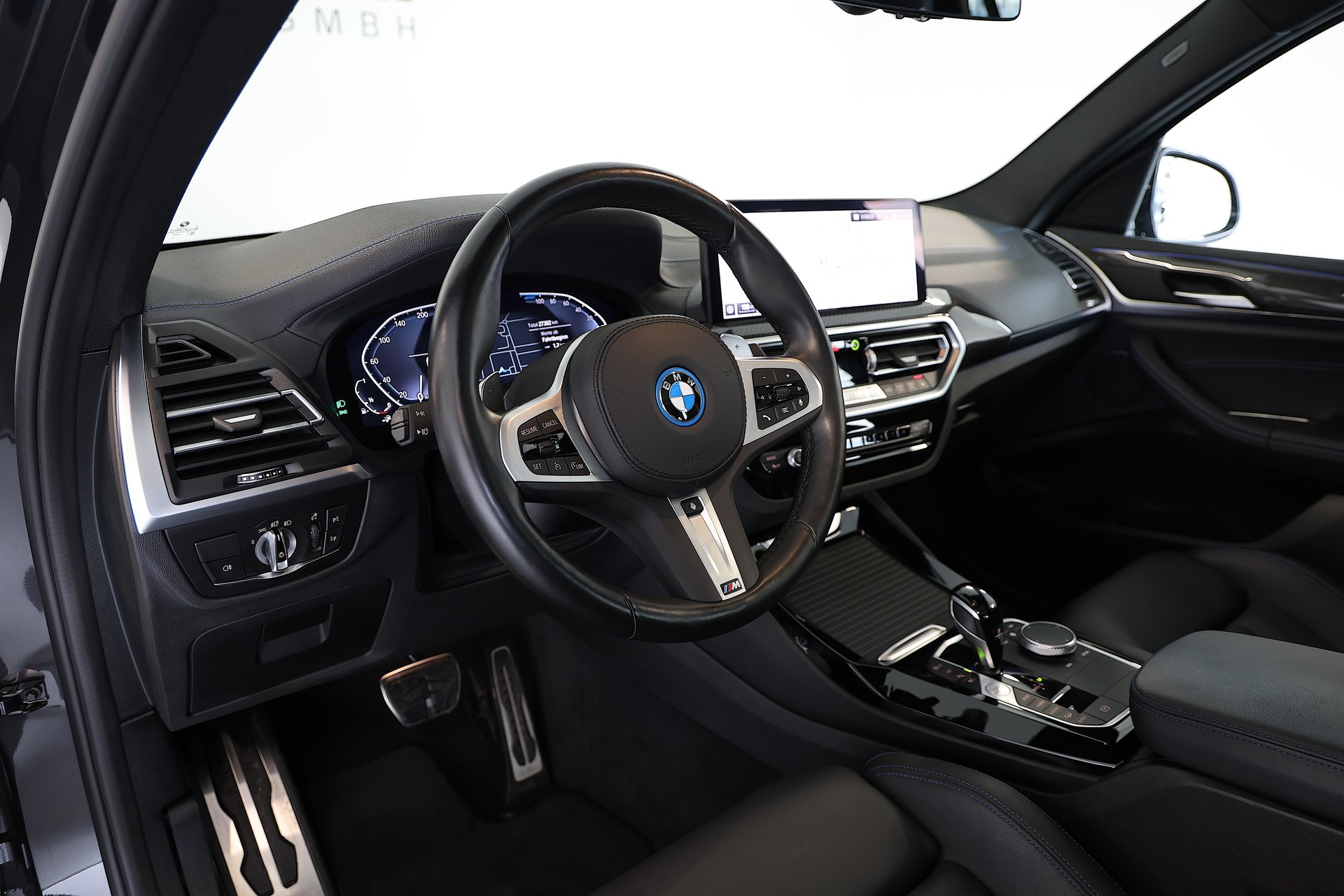 BMW X3 xDrive 30e M Sport *CH-Fahrzeug* *AHK 2T*-image-7