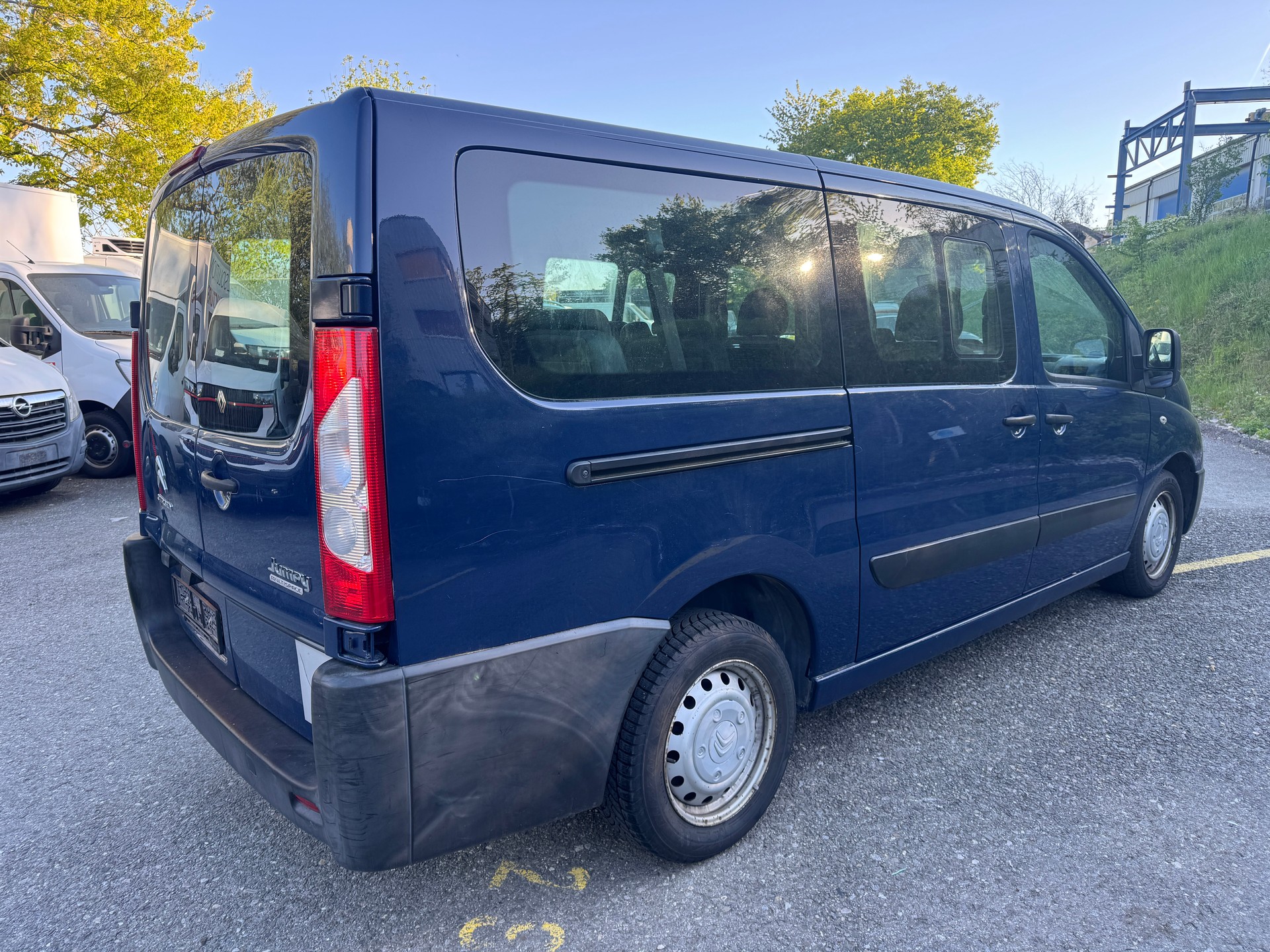 CITROEN Jumpy 2.0 HDi L2H1 Attraction-image-3