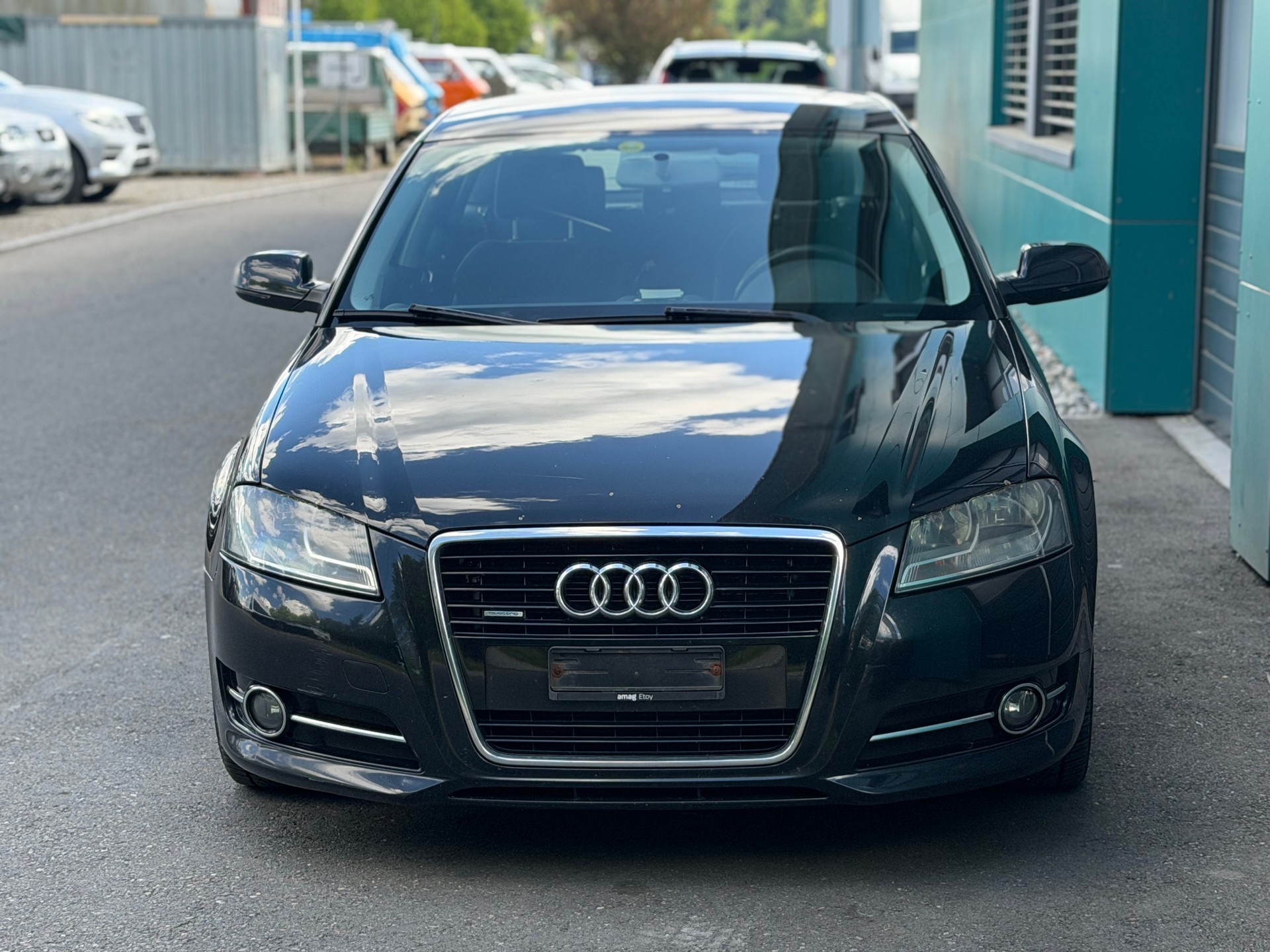 AUDI A3 Sportback 2.0 TDI Ambiente quattro-image-1