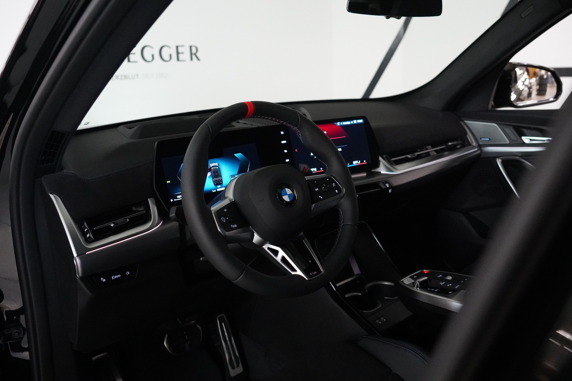 BMW X1 xDrive M35i-image-24