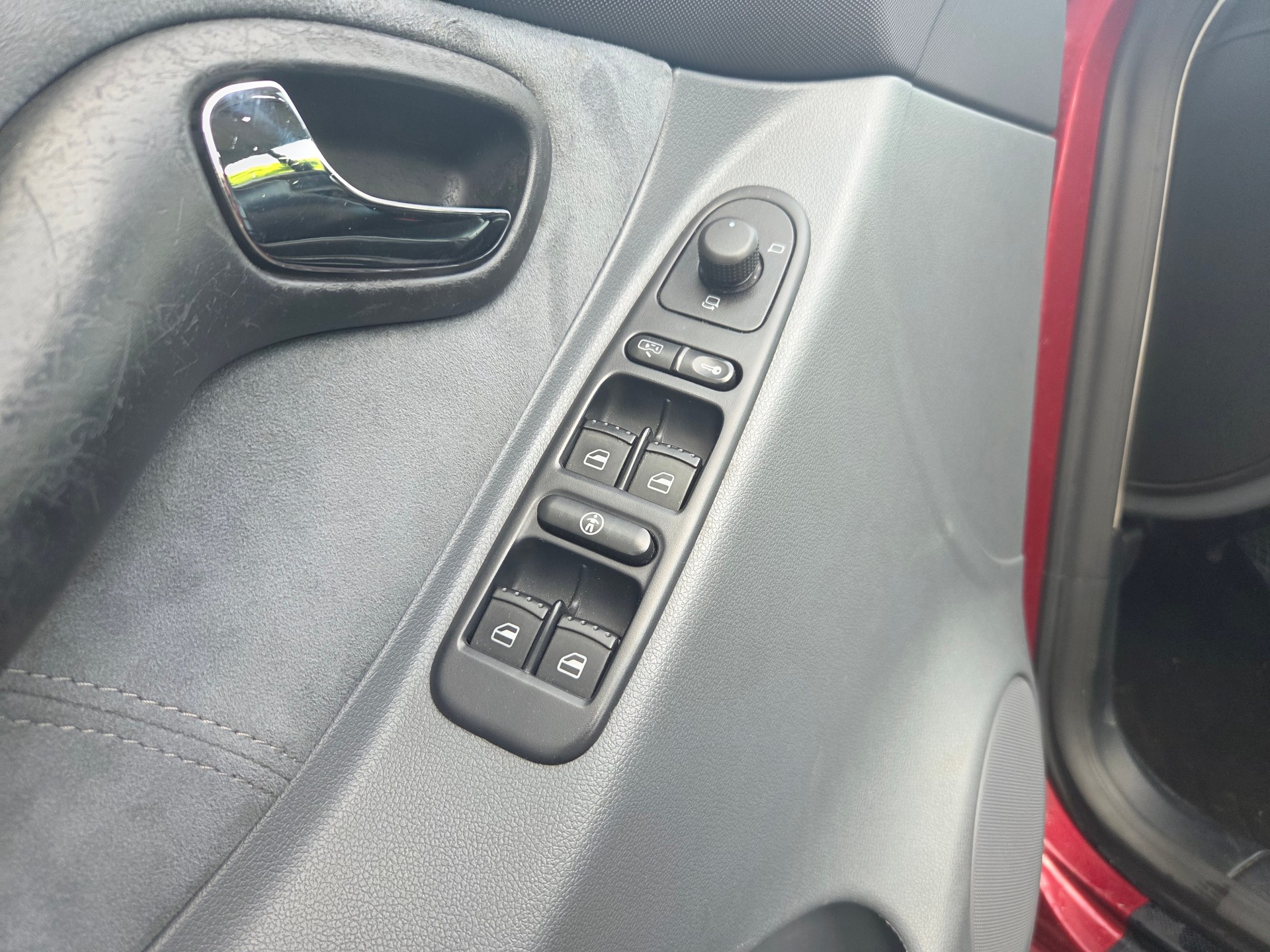 SEAT Automat - Leder - Klimaautomatik-image-9