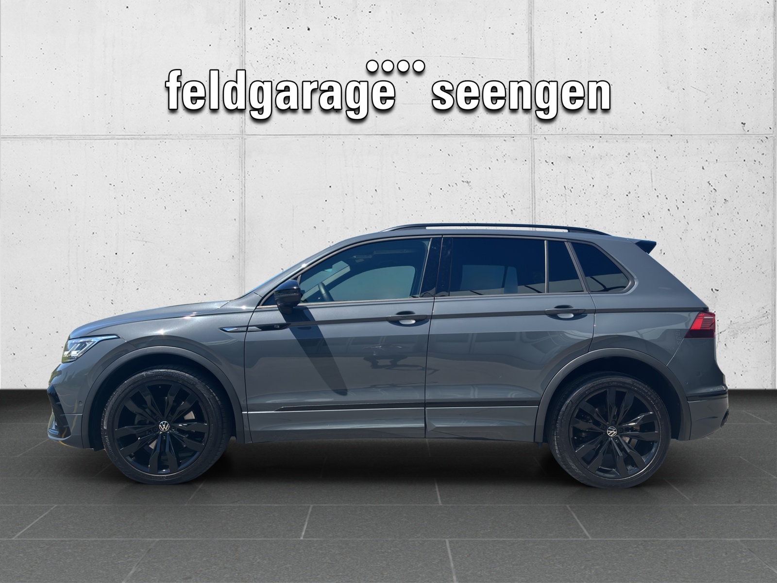 VW Tiguan 2.0 TDI SCR R-Line 4Motion DSG mit AHK, "Black Style" & 360° Kamera-showroom-element-1