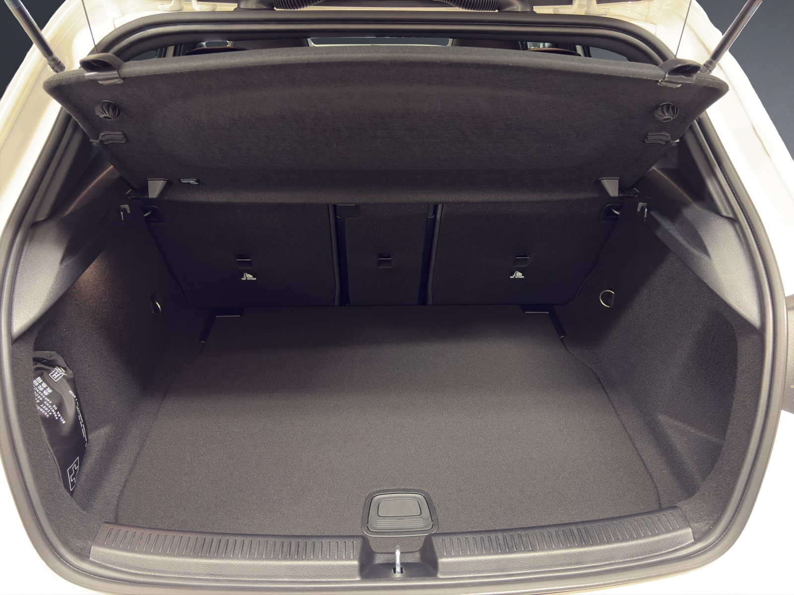 MERCEDES-BENZ A 220 4M Berline Compacte-image-13