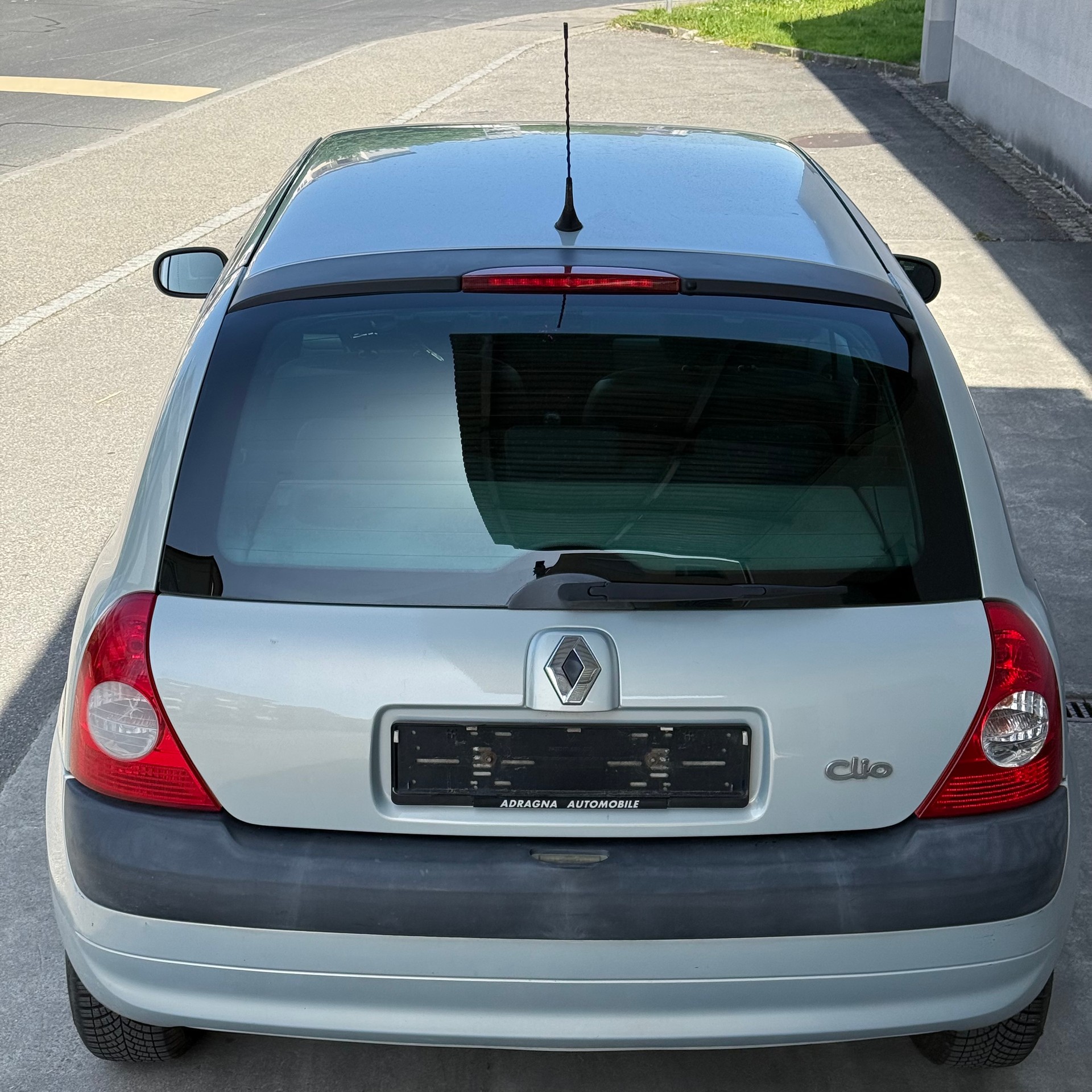 RENAULT Clio 1.2 Expression-image-4