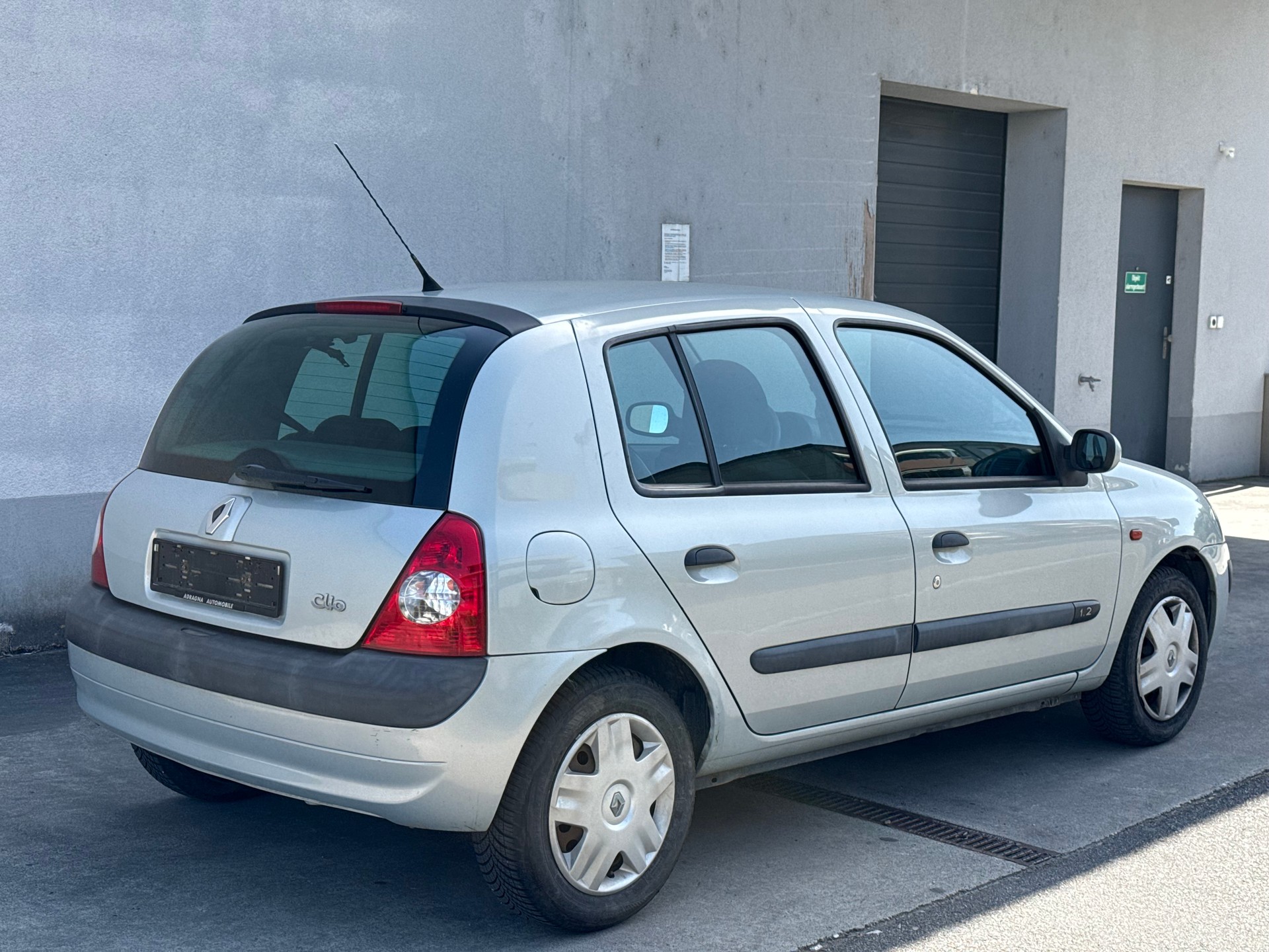 RENAULT Clio 1.2 Expression-image-7