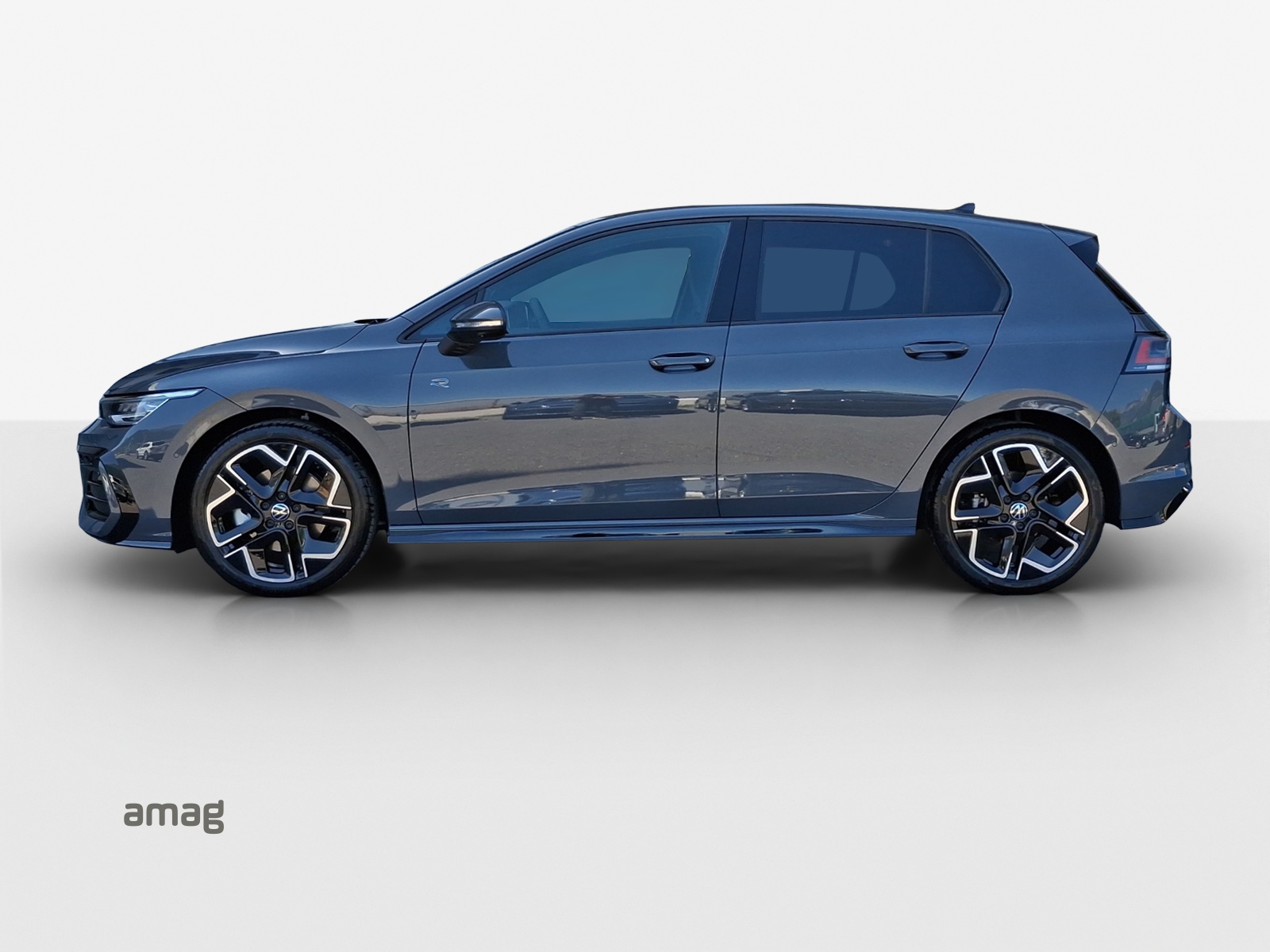 VW Golf 1.5 e TSI mHEV R-Line DSG-showroom-element-1