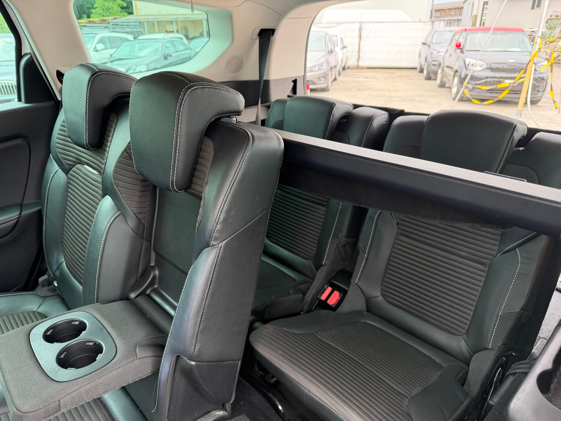 RENAULT Grand Scénic 1.3 16V Turbo Zen EDC-image-11