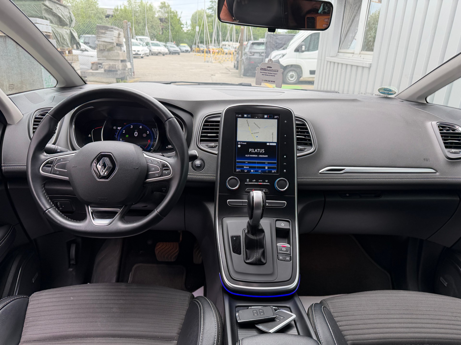 RENAULT Grand Scénic 1.3 16V Turbo Zen EDC-image-7