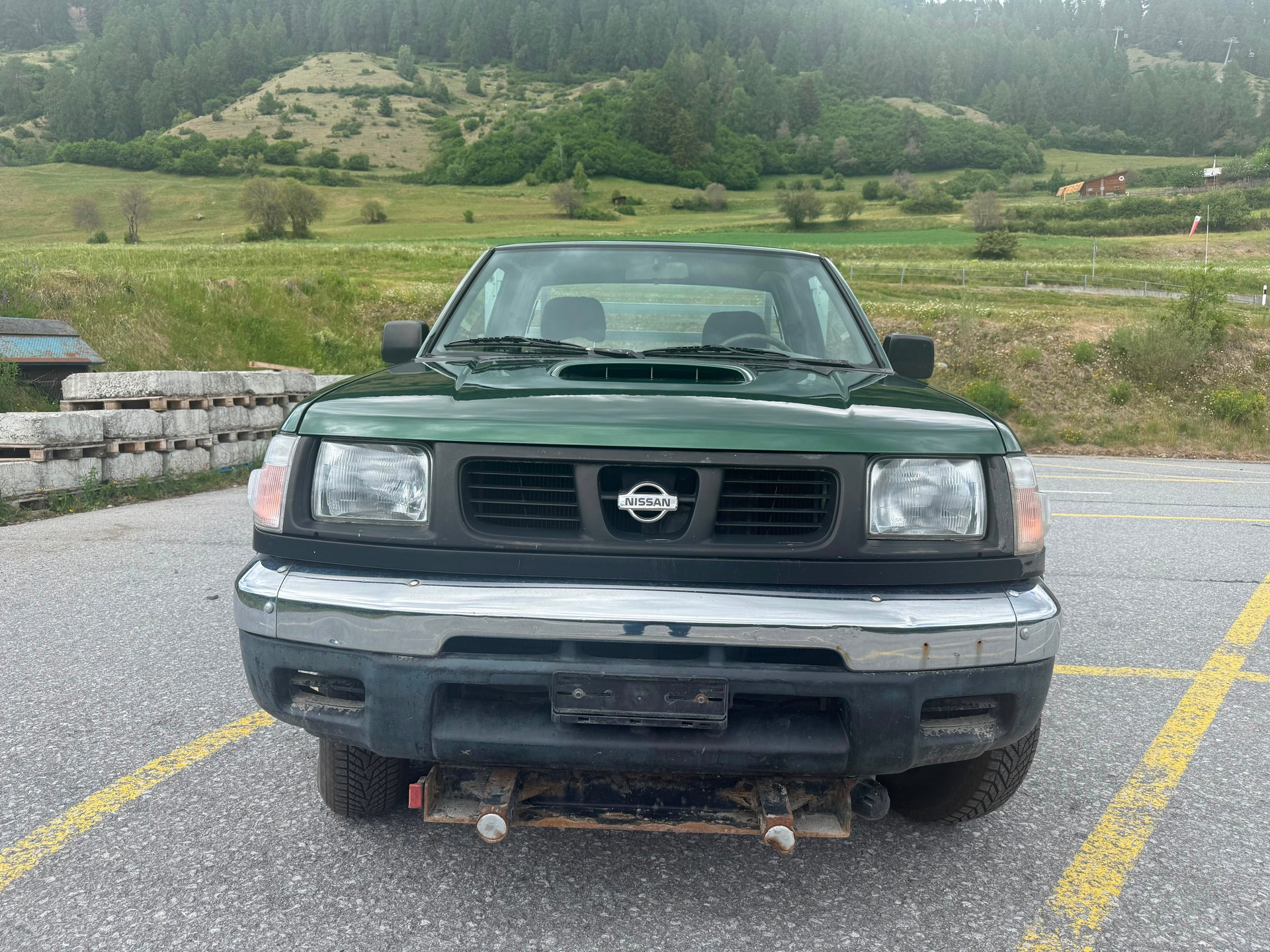 NISSAN King Cab 2.5TDi 4x4-showroom-element-3