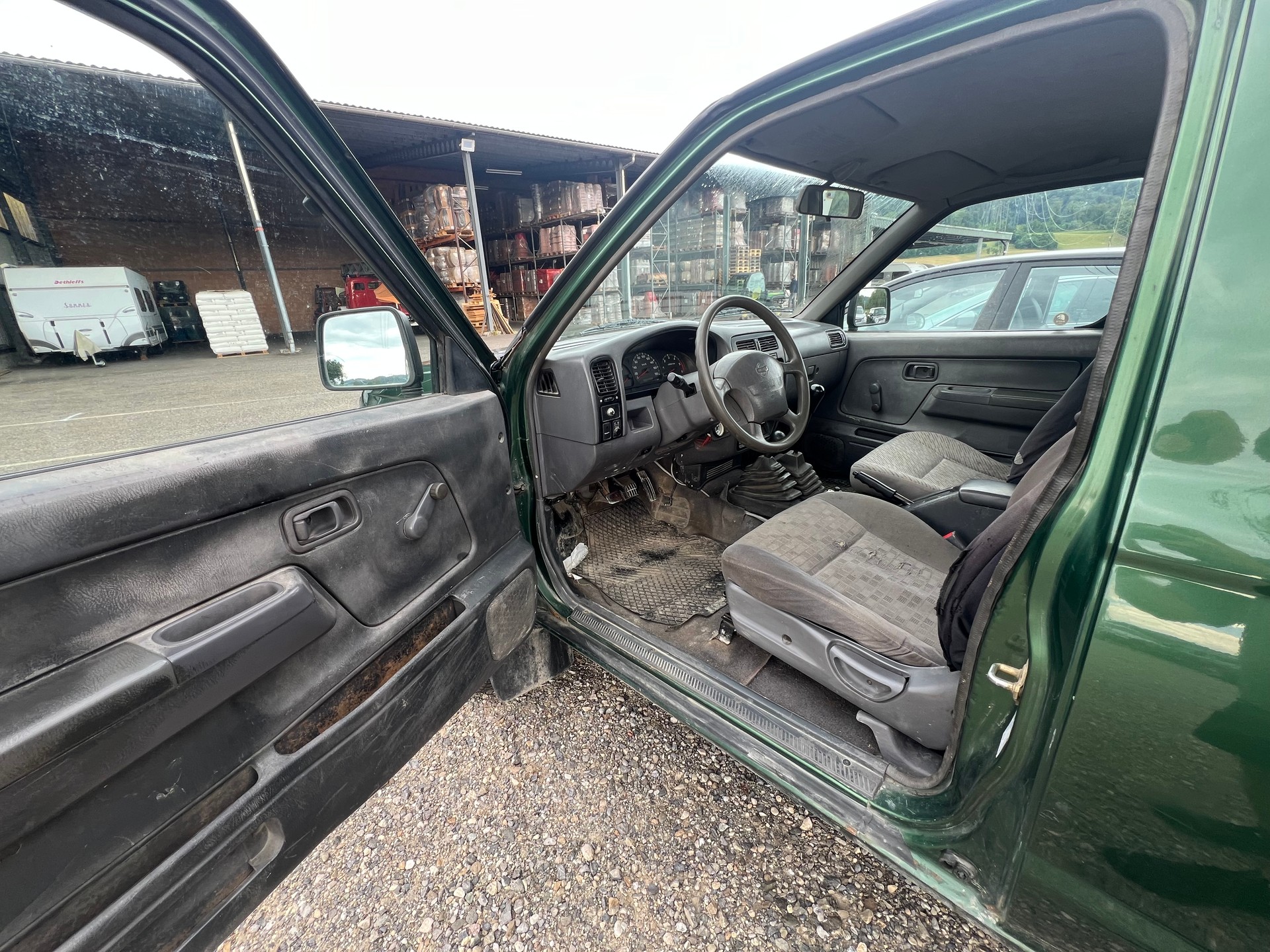 NISSAN King Cab 2.5TDi 4x4-image-10