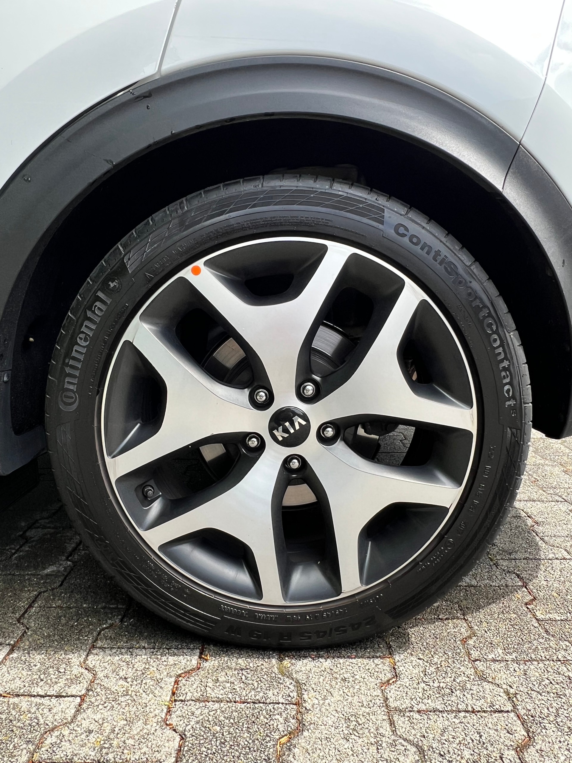 KIA Sportage 2.0 CRDi Trend-image-17