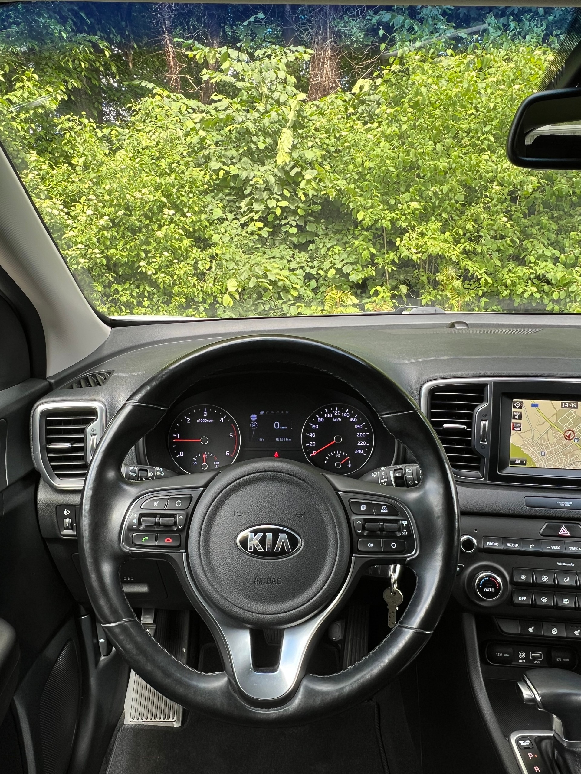 KIA Sportage 2.0 CRDi Trend-image-13