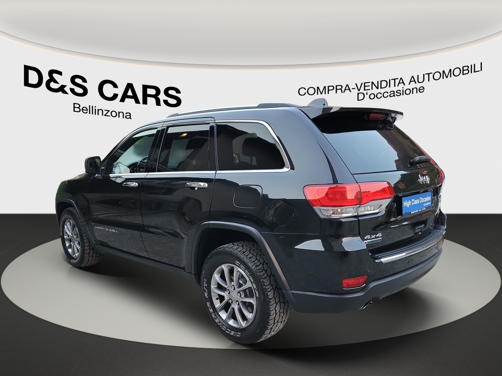 JEEP Grand Cherokee 3.0 CRD Overland Automatic-image-3
