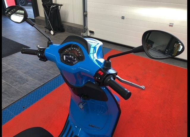 PIAGGIO Vespa 125 Sprint Sport E5+-image-5