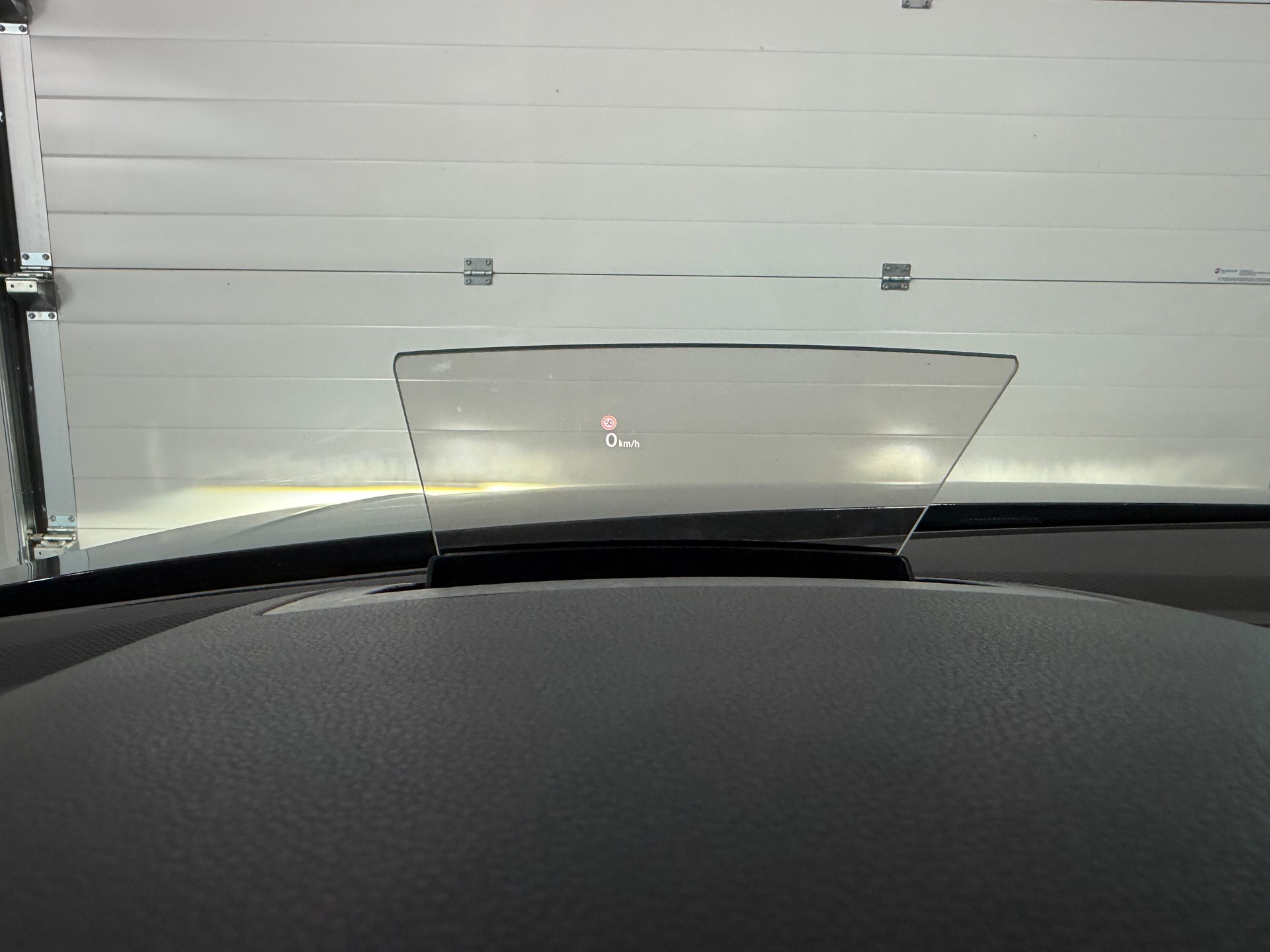 VW Tiguan 2.0TSI R-Line 4Motion DSG (CH) Black Style-image-14