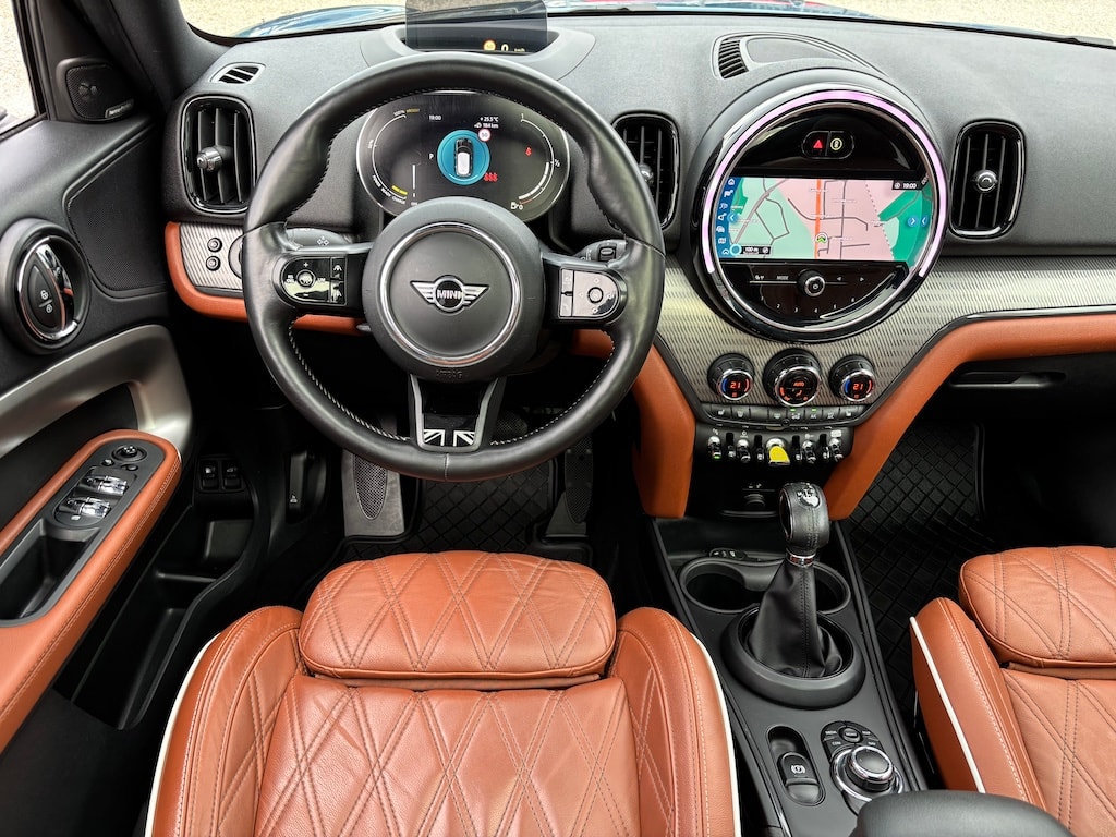 MINI Countryman Cooper SE Trafalgar ALL4 PHEV Steptronic-image-10