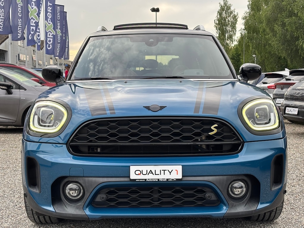 MINI Countryman Cooper SE Trafalgar ALL4 PHEV Steptronic-showroom-element-1