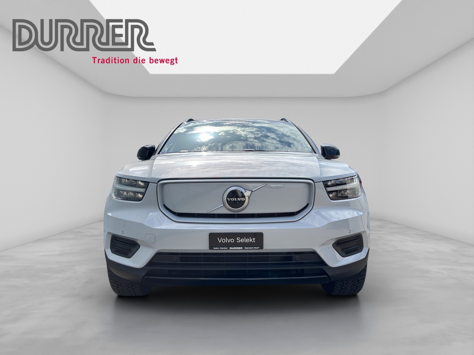 VOLVO XC40 P8 Twin Plus AWD-image-6