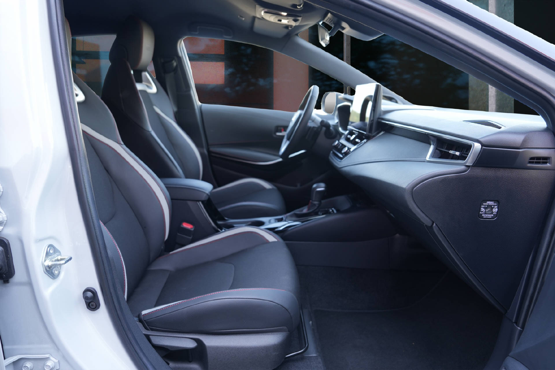 TOYOTA Corolla 2.0 HSD GR Sport-image-8