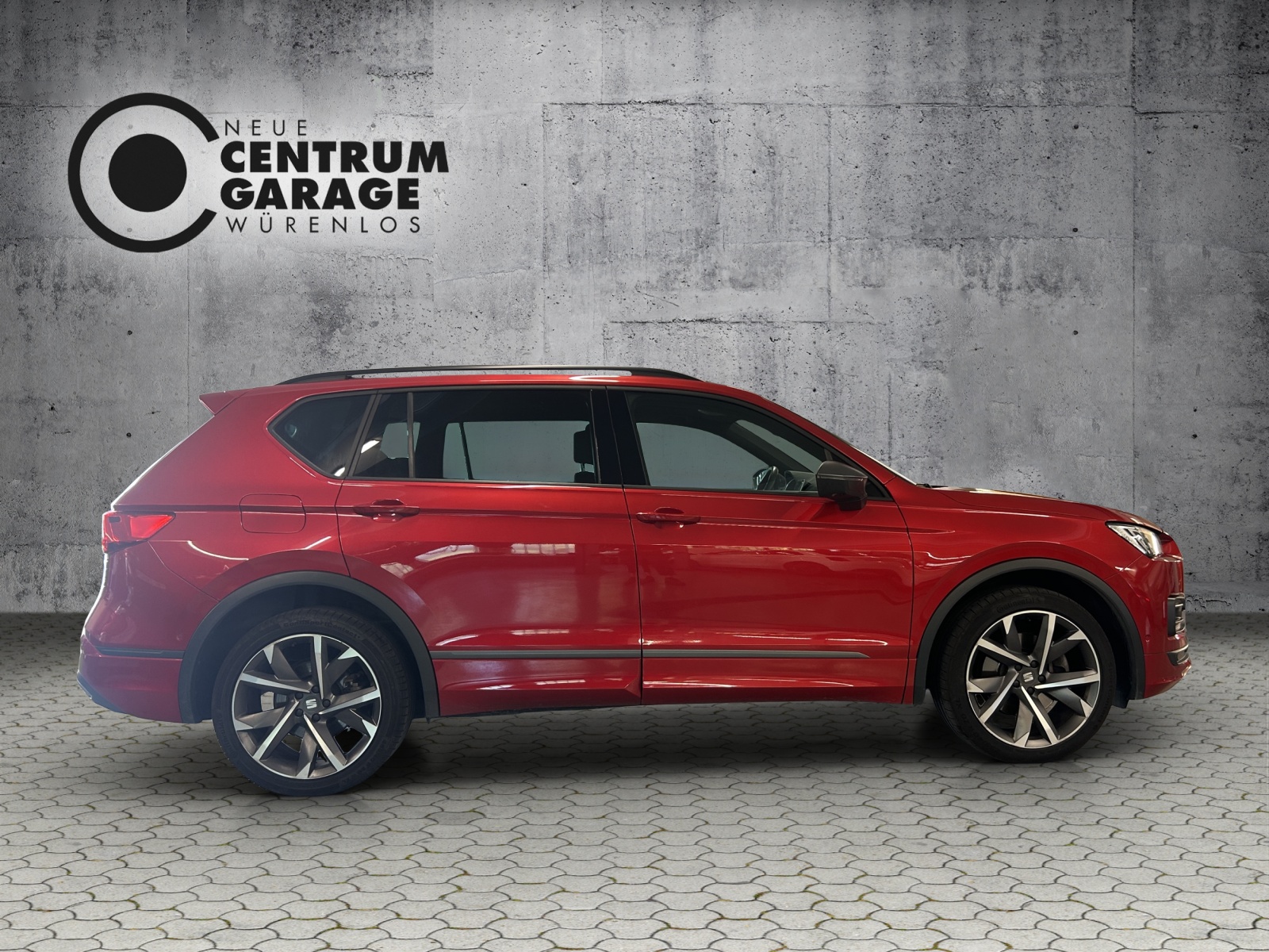 SEAT Tarraco 1.4 e-HYBRID DSG Hola FR-showroom-element-2