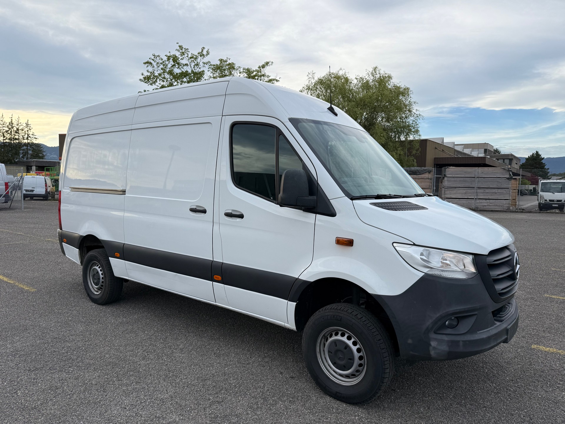 MERCEDES-BENZ Sprinter 316 CDI Standard 4x4-image-1