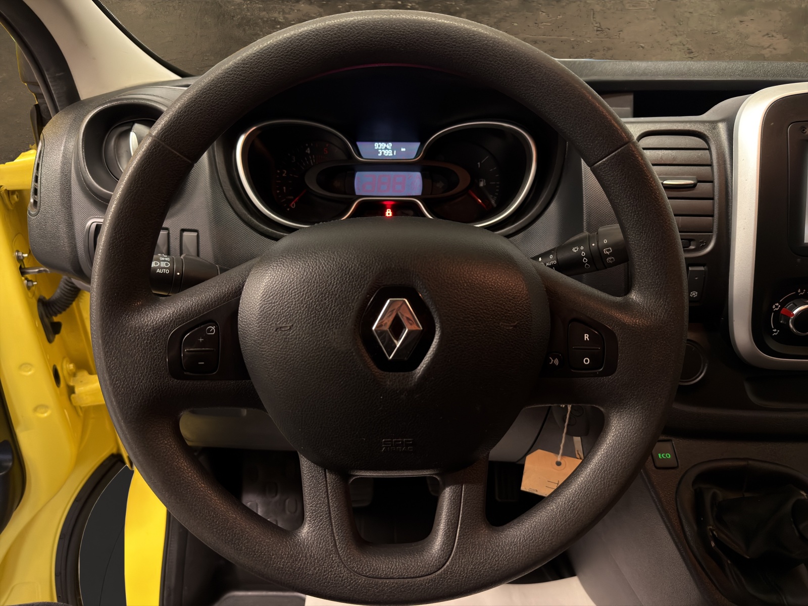RENAULT Trafic 2.0 ENERGY dCi145 3.0t Business L2-showroom-element-3