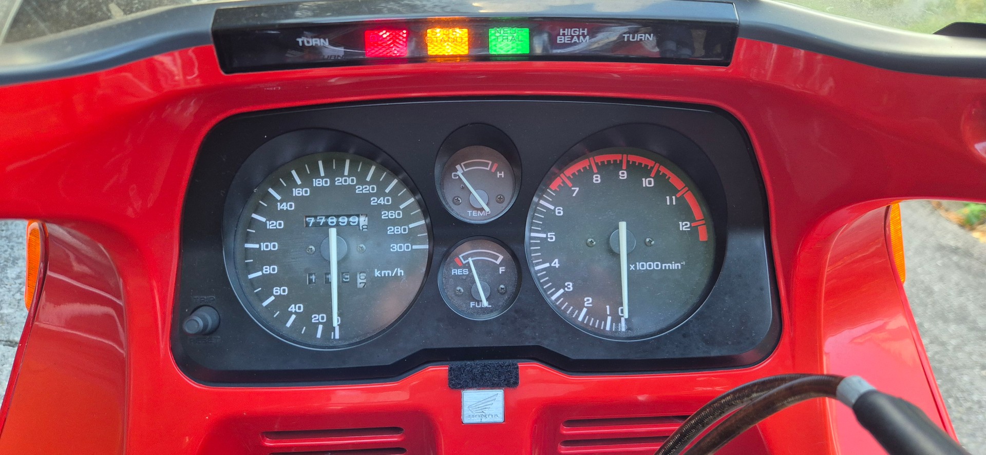 HONDA CBR 1000 F N-image-5