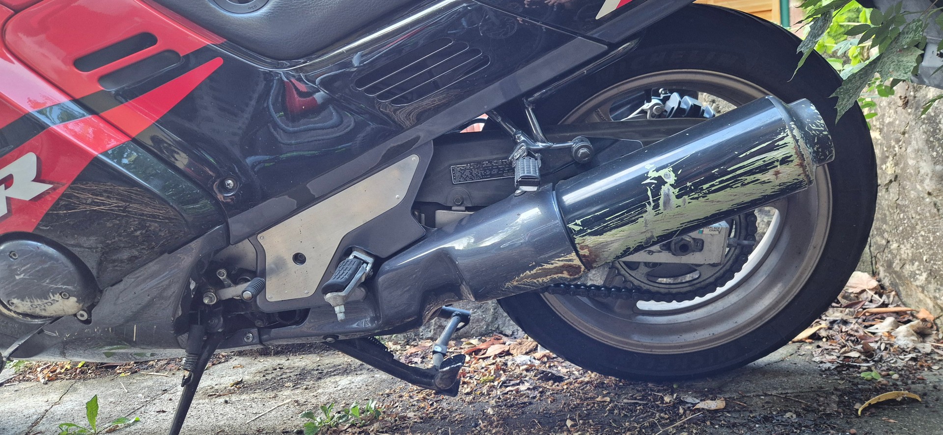 HONDA CBR 1000 F N-image-4