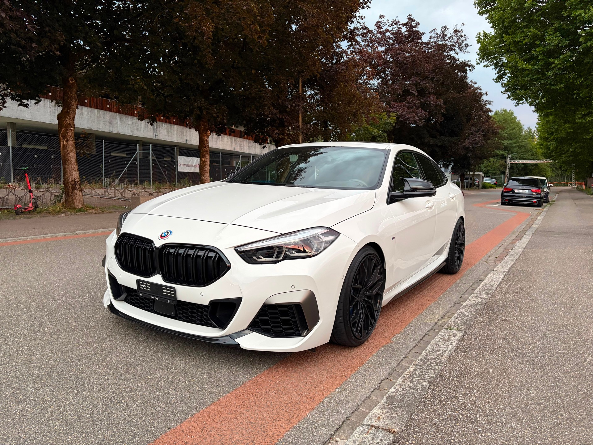 BMW M235i Gran Coupé xDrive Steptronic-showroom-element-2