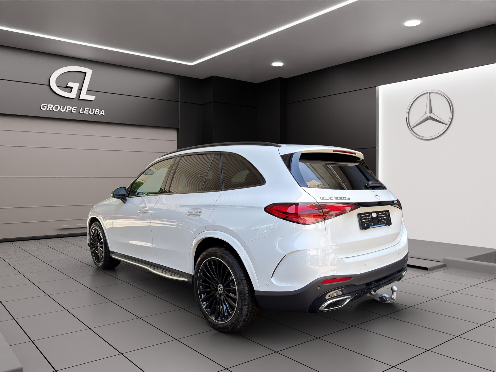 MERCEDES-BENZ GLC 220 d 4Matic 9G-Tronic-showroom-element-3