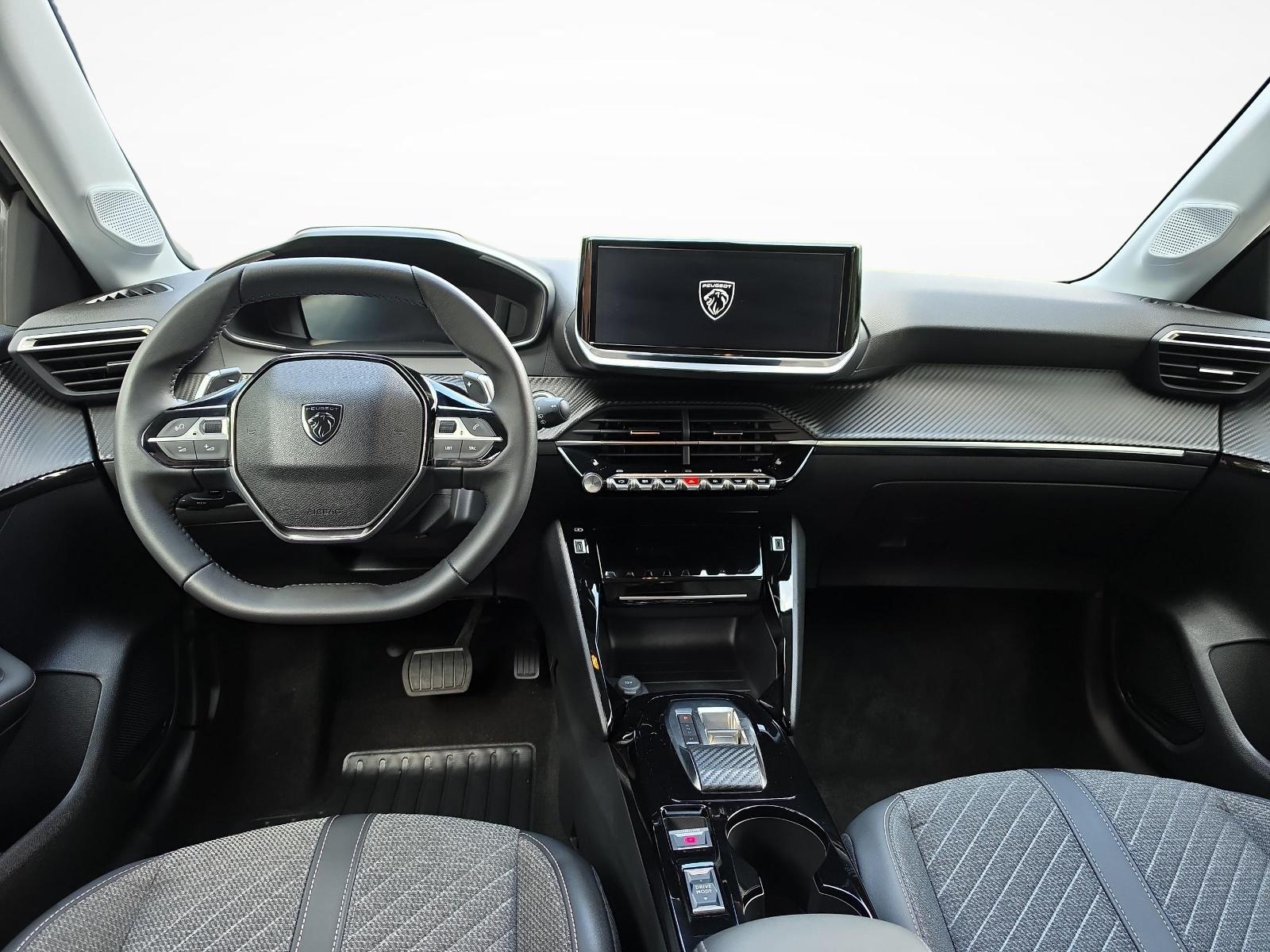 PEUGEOT 208 1.2 Hybrid Allure Premium-image-8