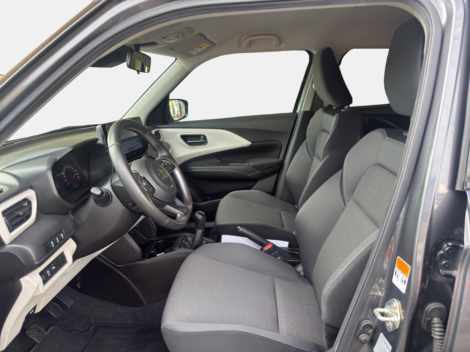 SUZUKI Swift 1.2/82 Compact+ Hybrid 4x4-image-9