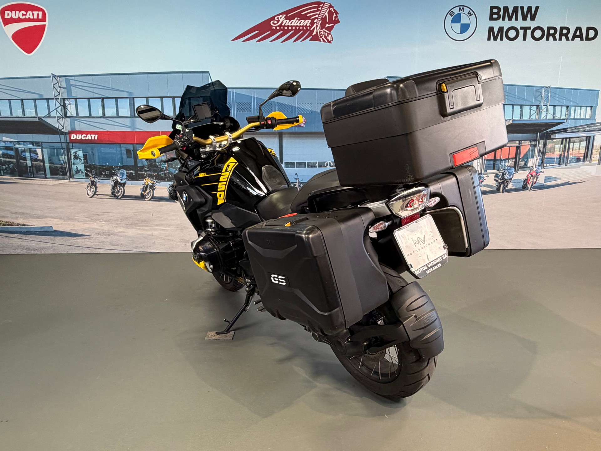 BMW R 1250 GS-image-4