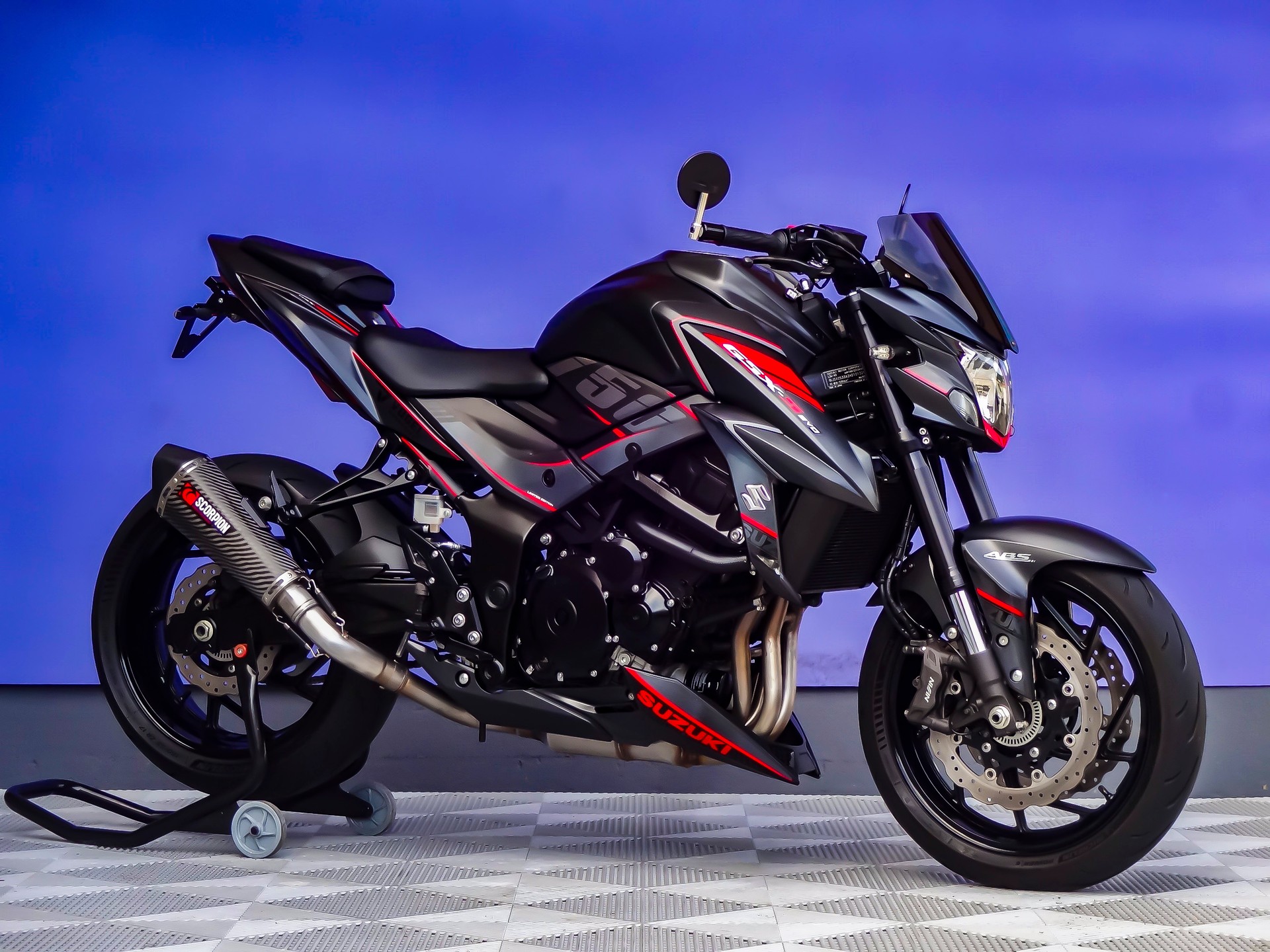 SUZUKI GSX-S 750 EVO ABS-image-1