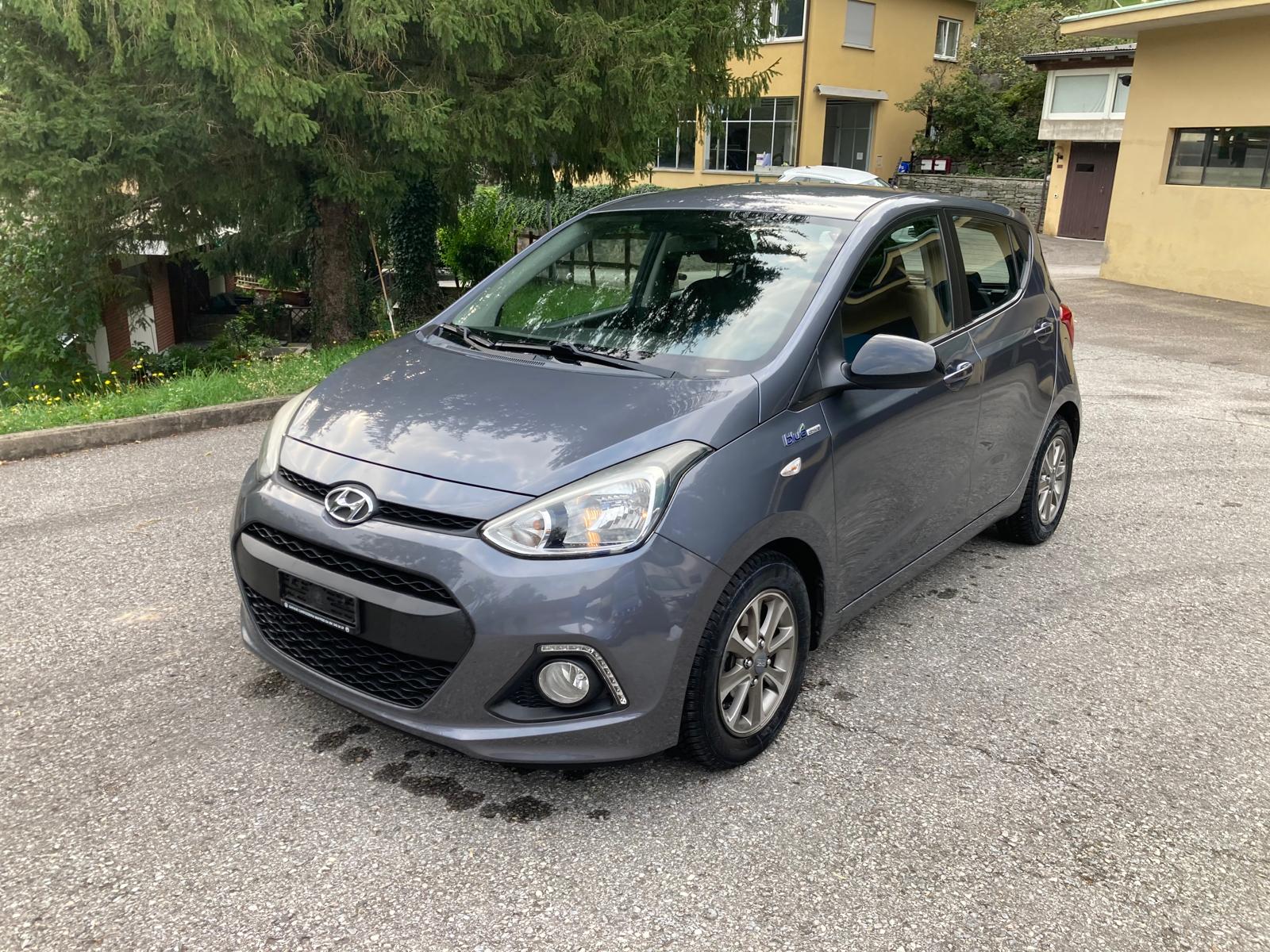 HYUNDAI i10 1.0 Style-showroom-element-2