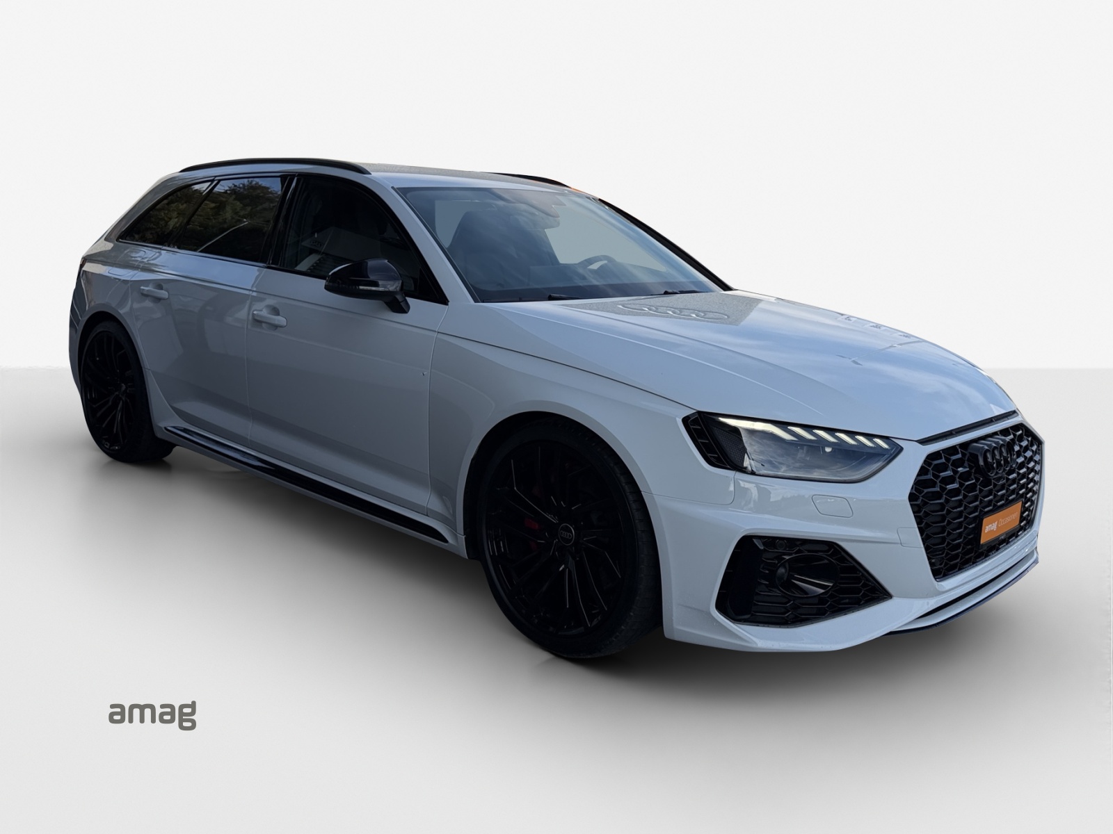 AUDI RS4 Avant quattro tiptronic-image-5