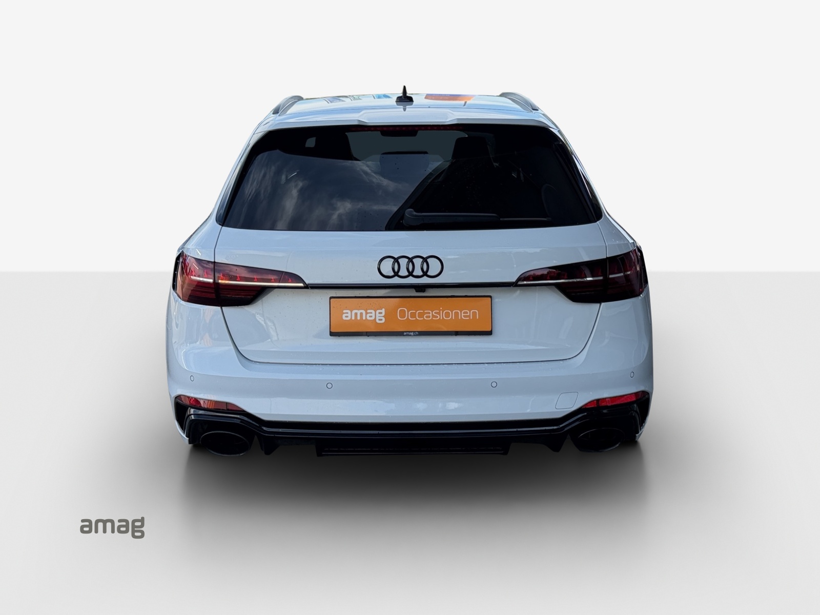 AUDI RS4 Avant quattro tiptronic-showroom-element-3