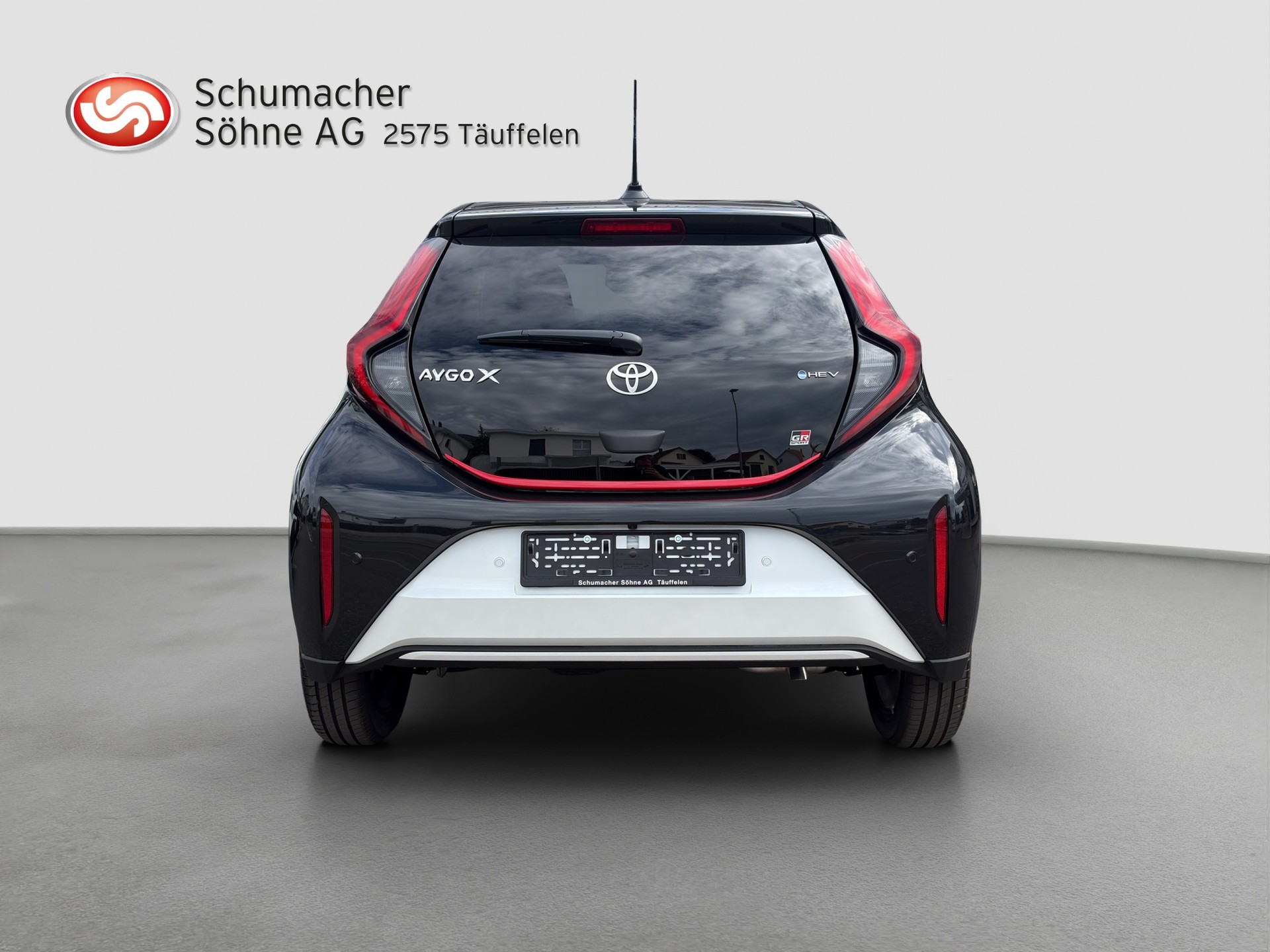 TOYOTA Aygo X 1.5 GR Sport e-CVT-showroom-element-3