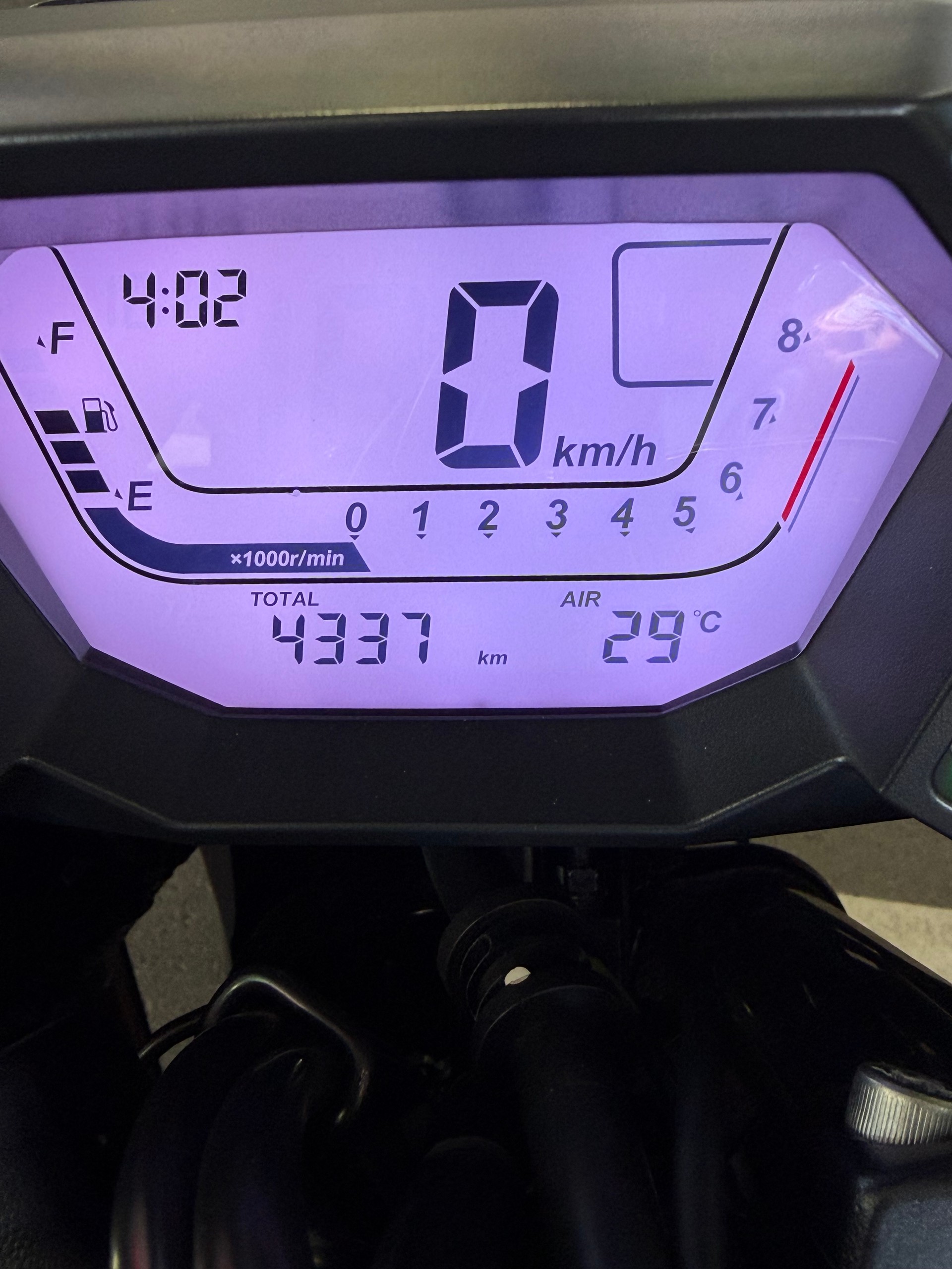 HONDA NM4 Vultus-image-3
