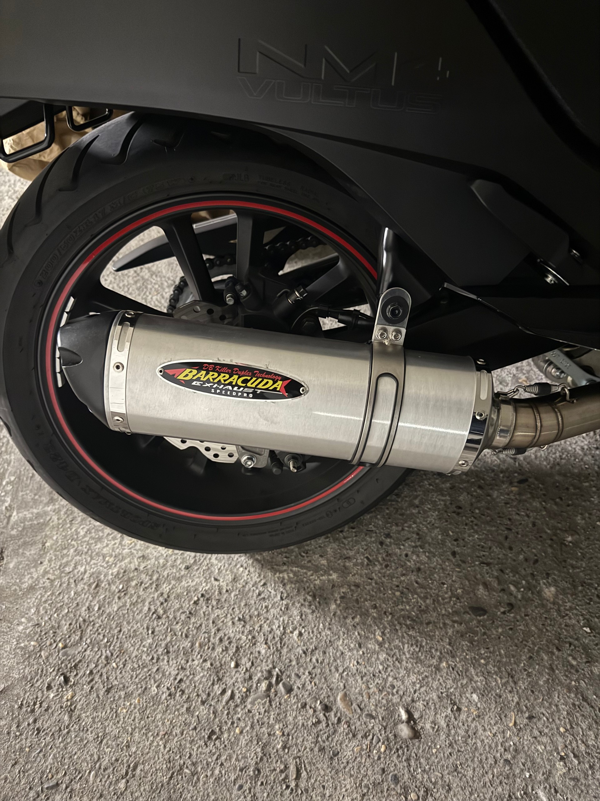 HONDA NM4 Vultus-image-11