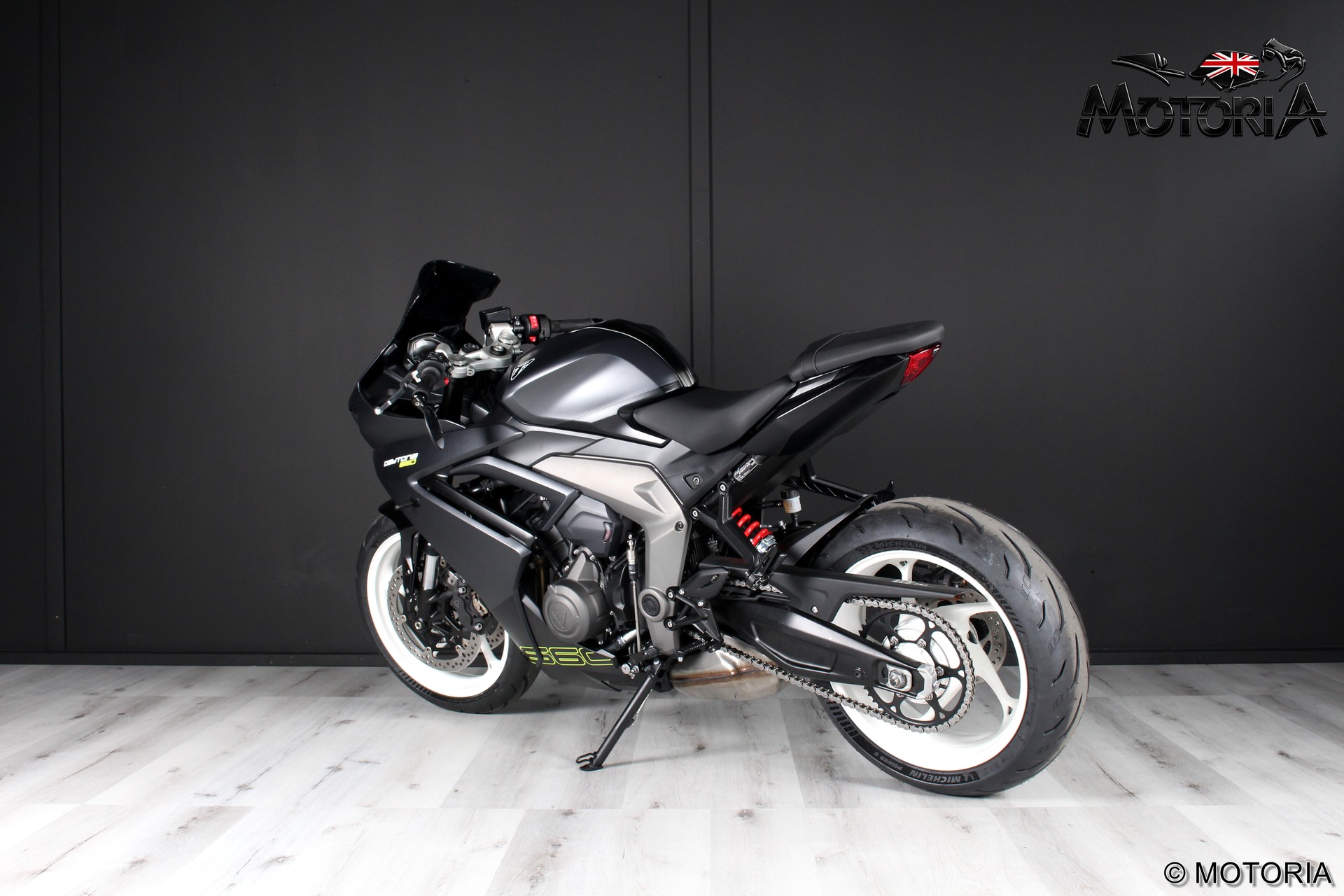 TRIUMPH Daytona 660 (35kW / 70kW)-image-4